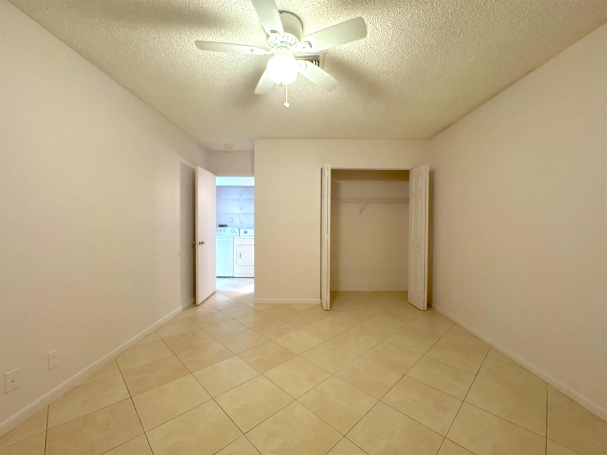 1900 Palmland Drive, #2