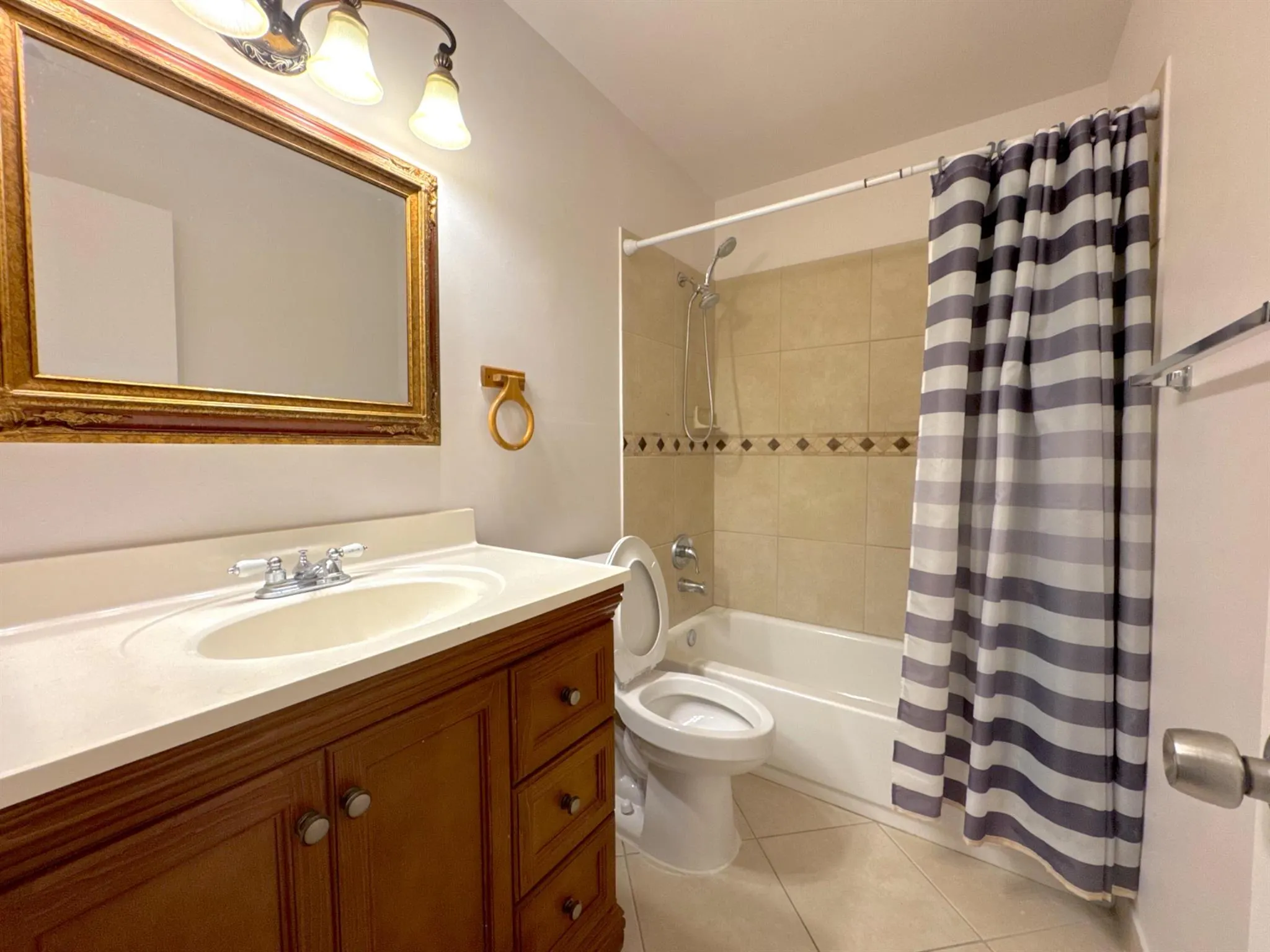 1900 Palmland Drive, #2