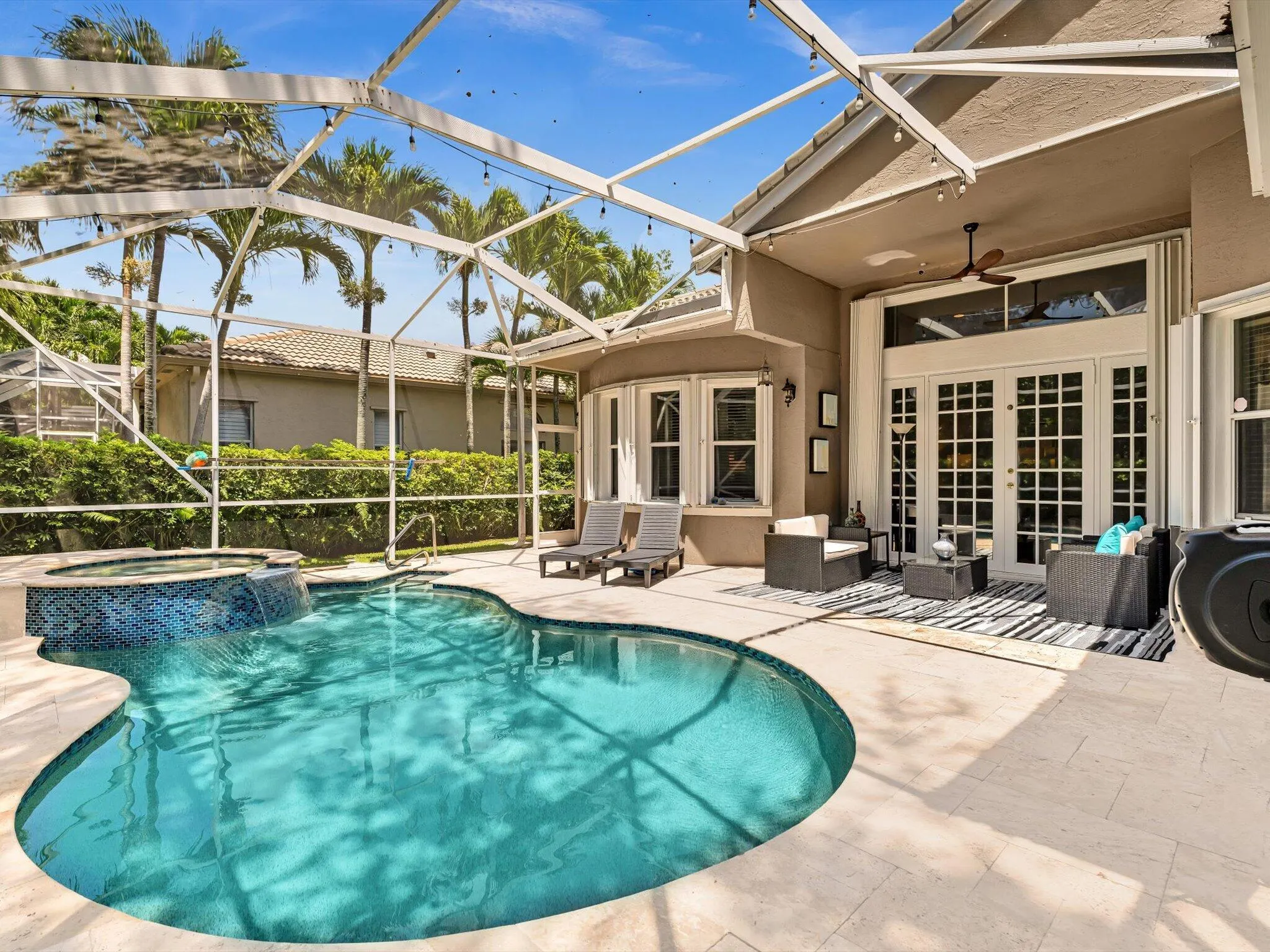 6419 Stonehurst Circle