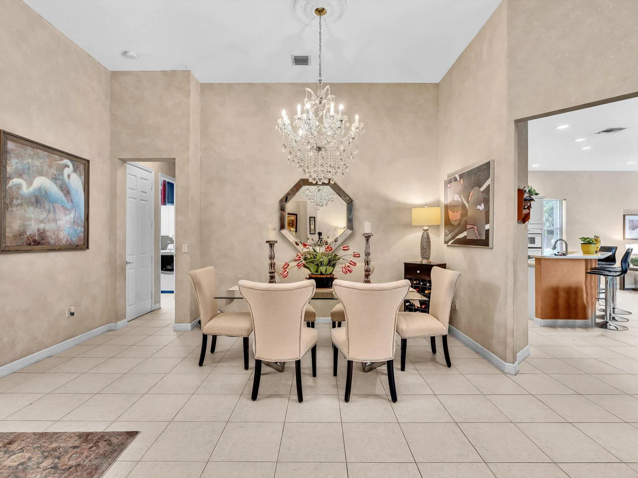 6419 Stonehurst Circle