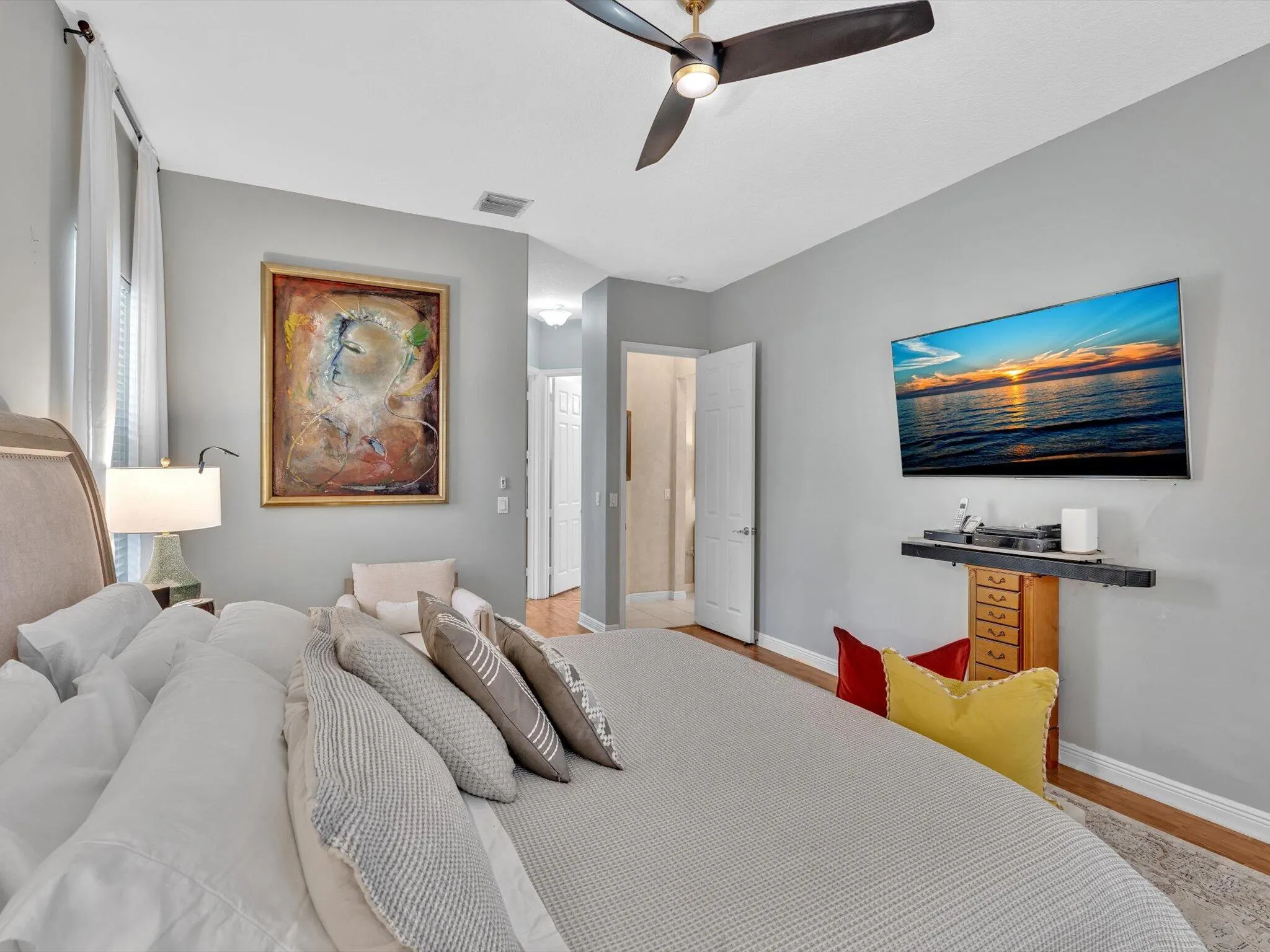 6419 Stonehurst Circle