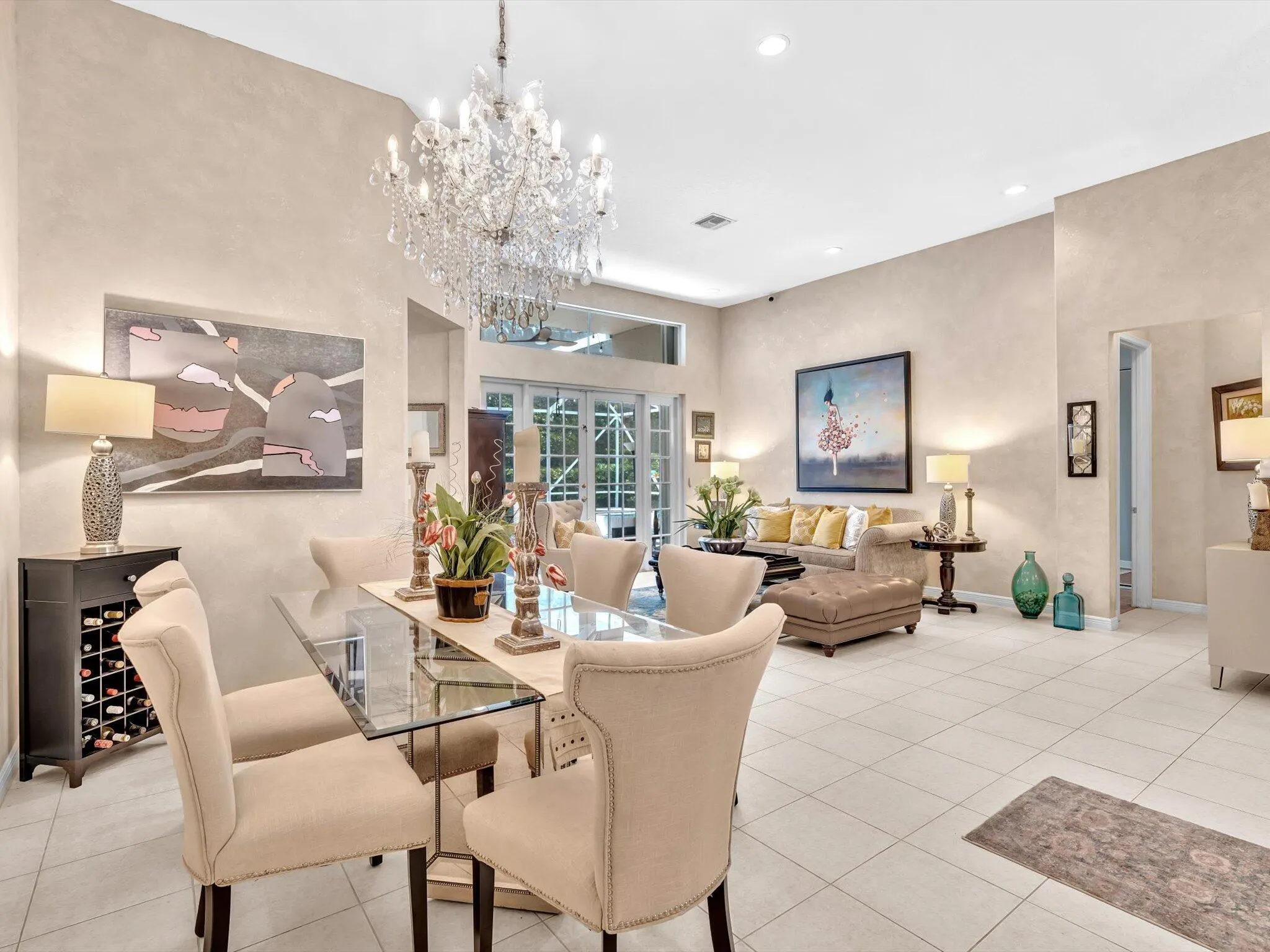 6419 Stonehurst Circle
