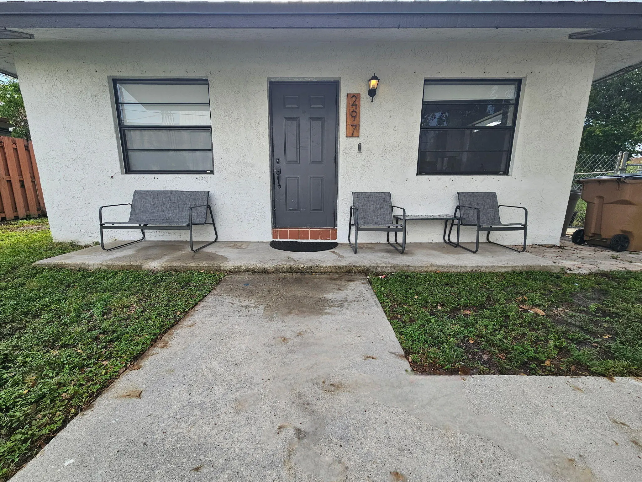 297 NW 1 Avenue NW