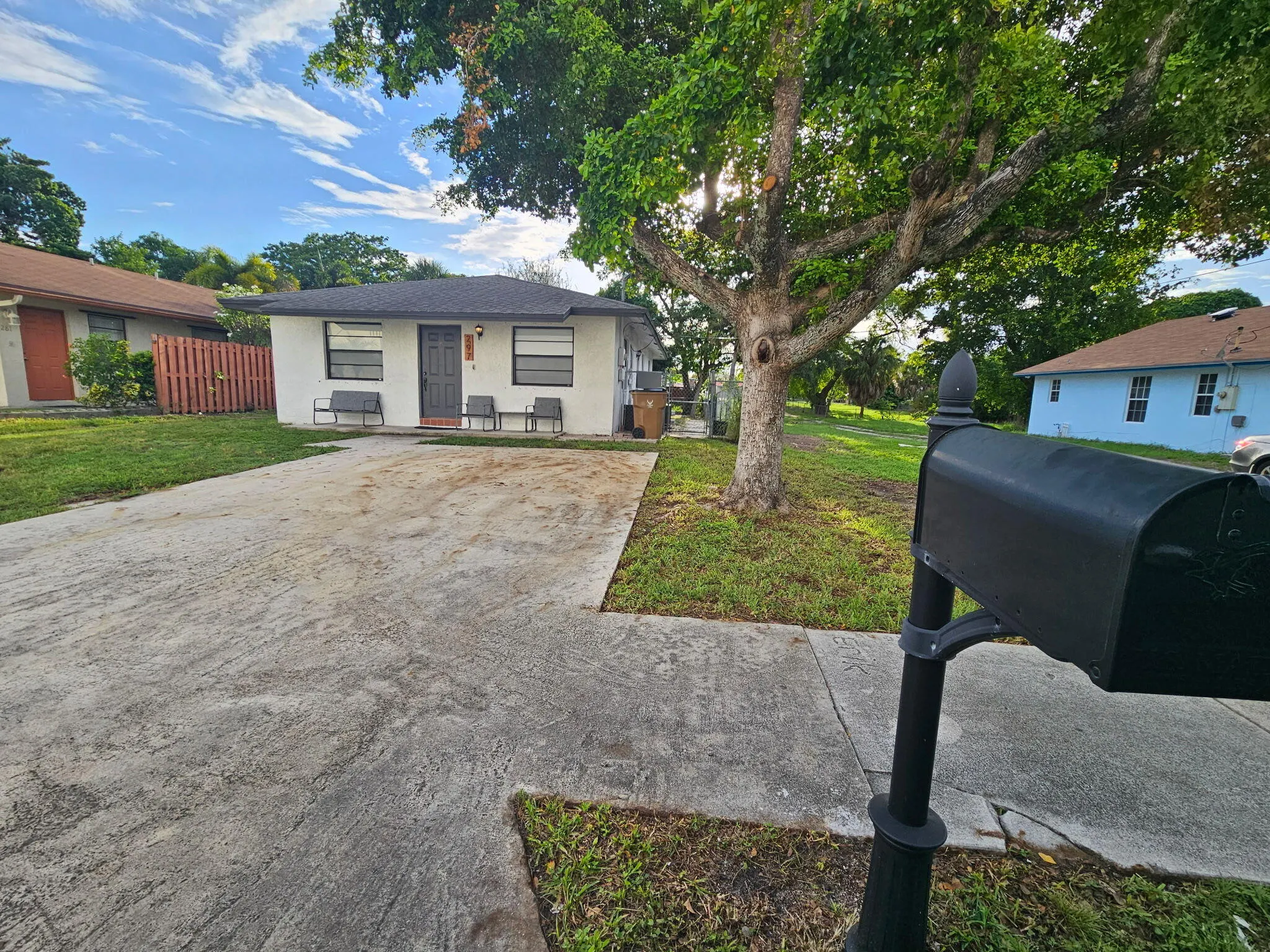 297 NW 1 Avenue NW