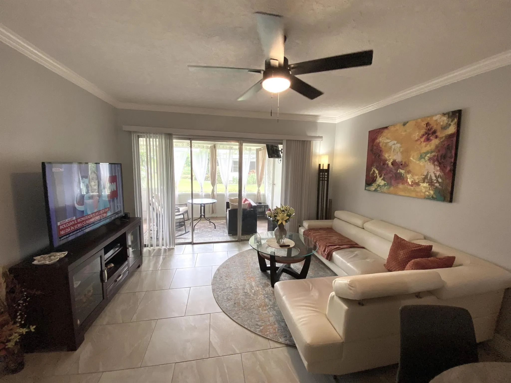 1040 N Palm Lane, #C