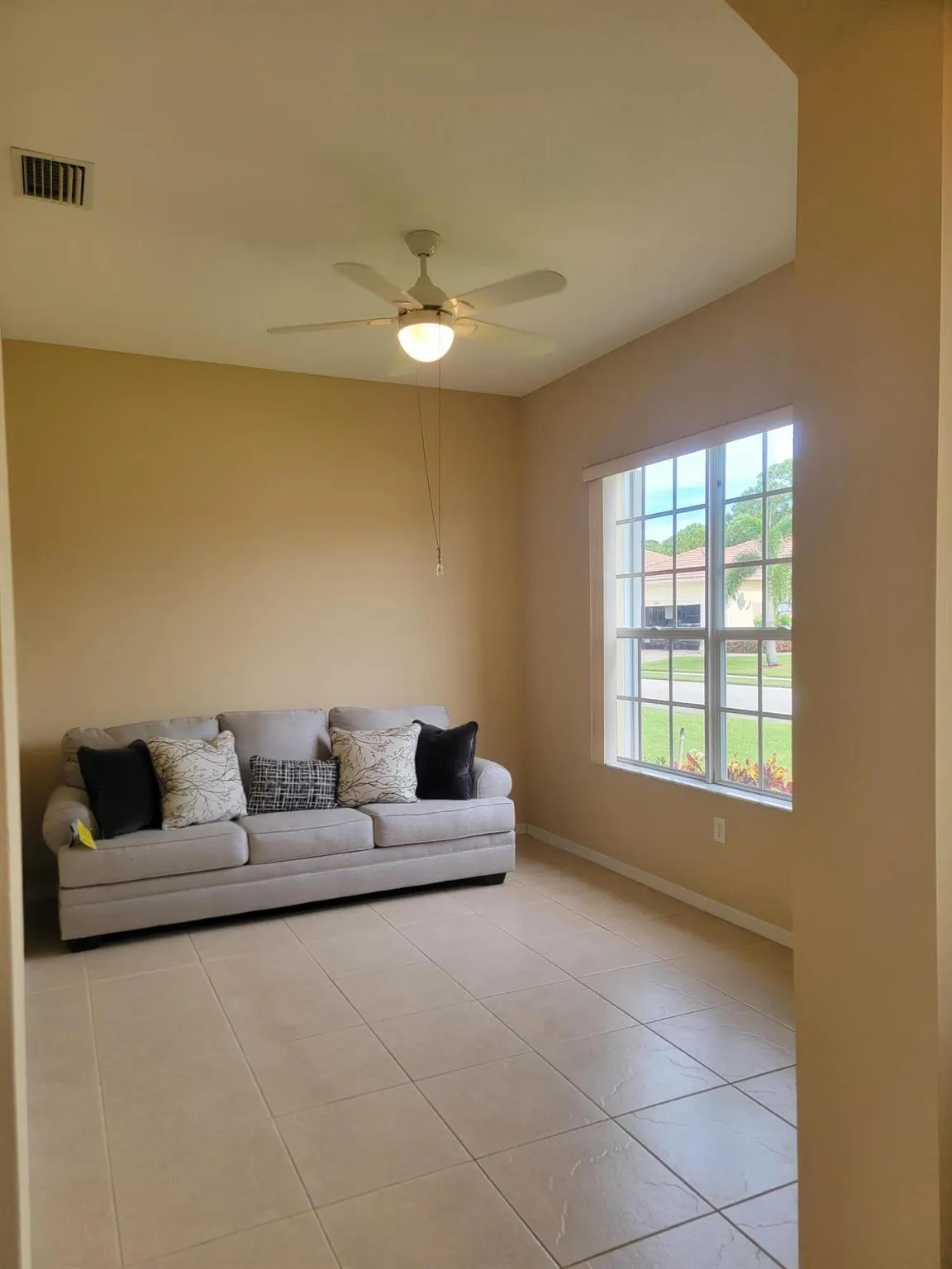 633 SW Long Key Court