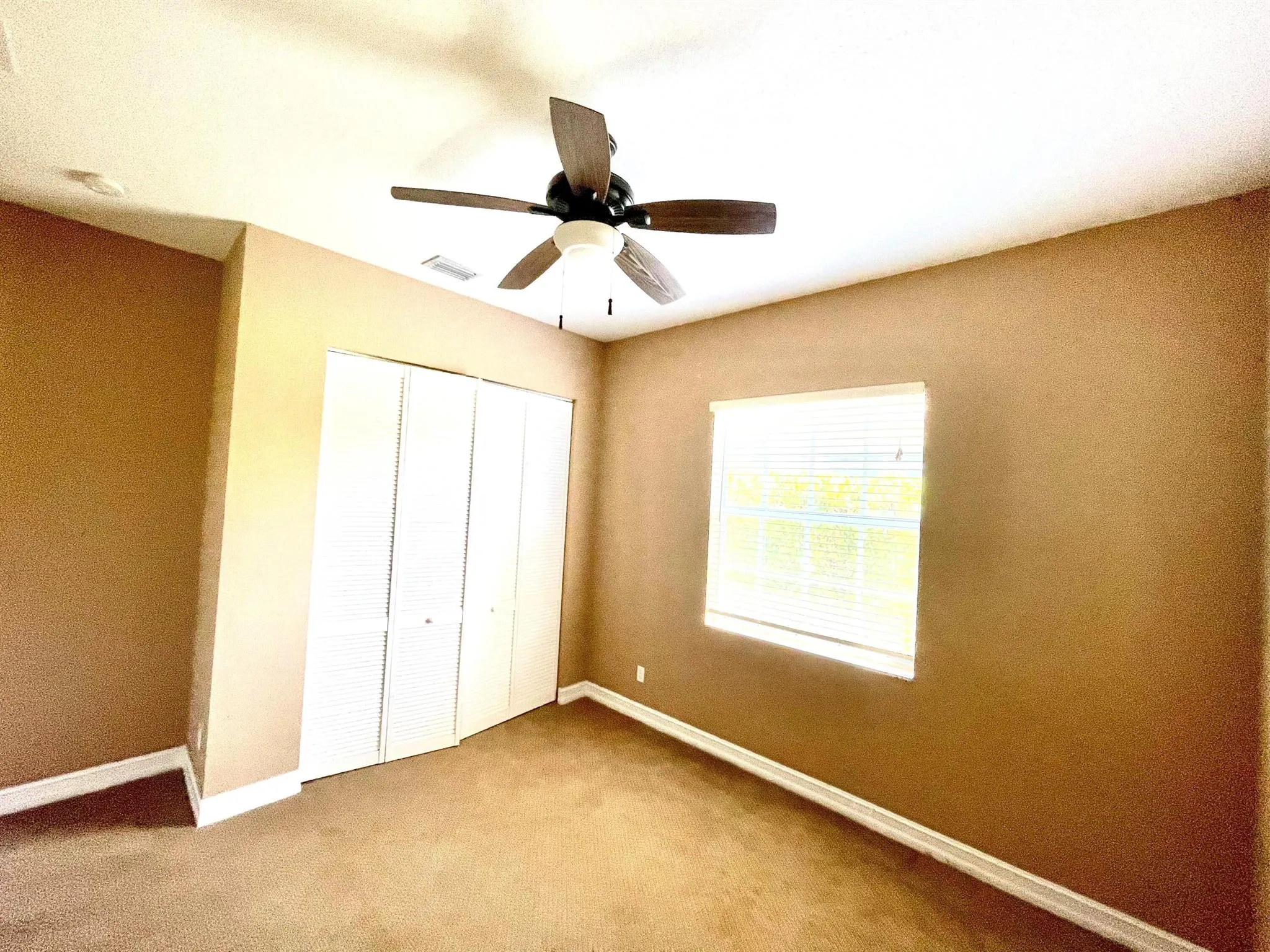 8186 NW 105 Lane