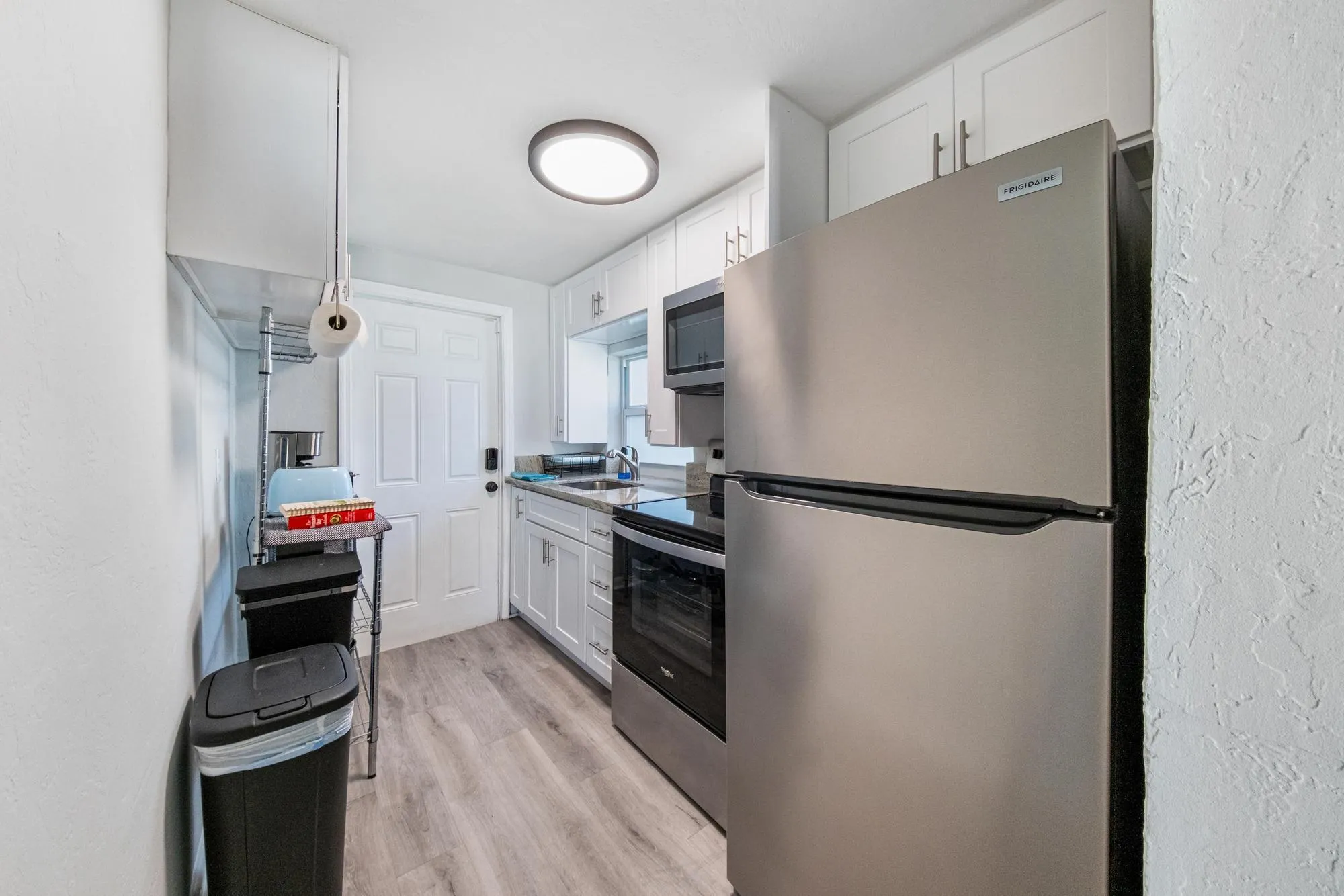 717 SW 2nd Court