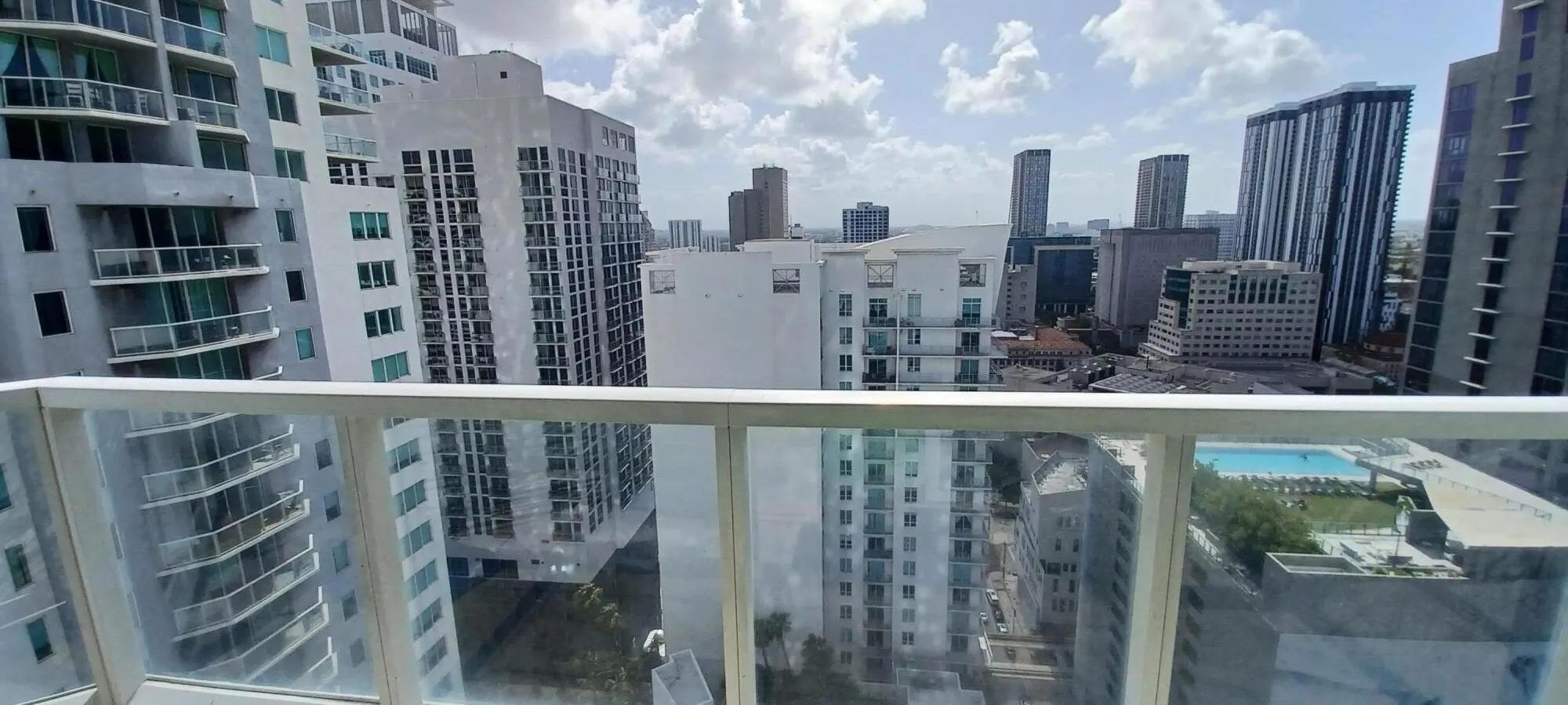 244 Biscayne Boulevard, #2710