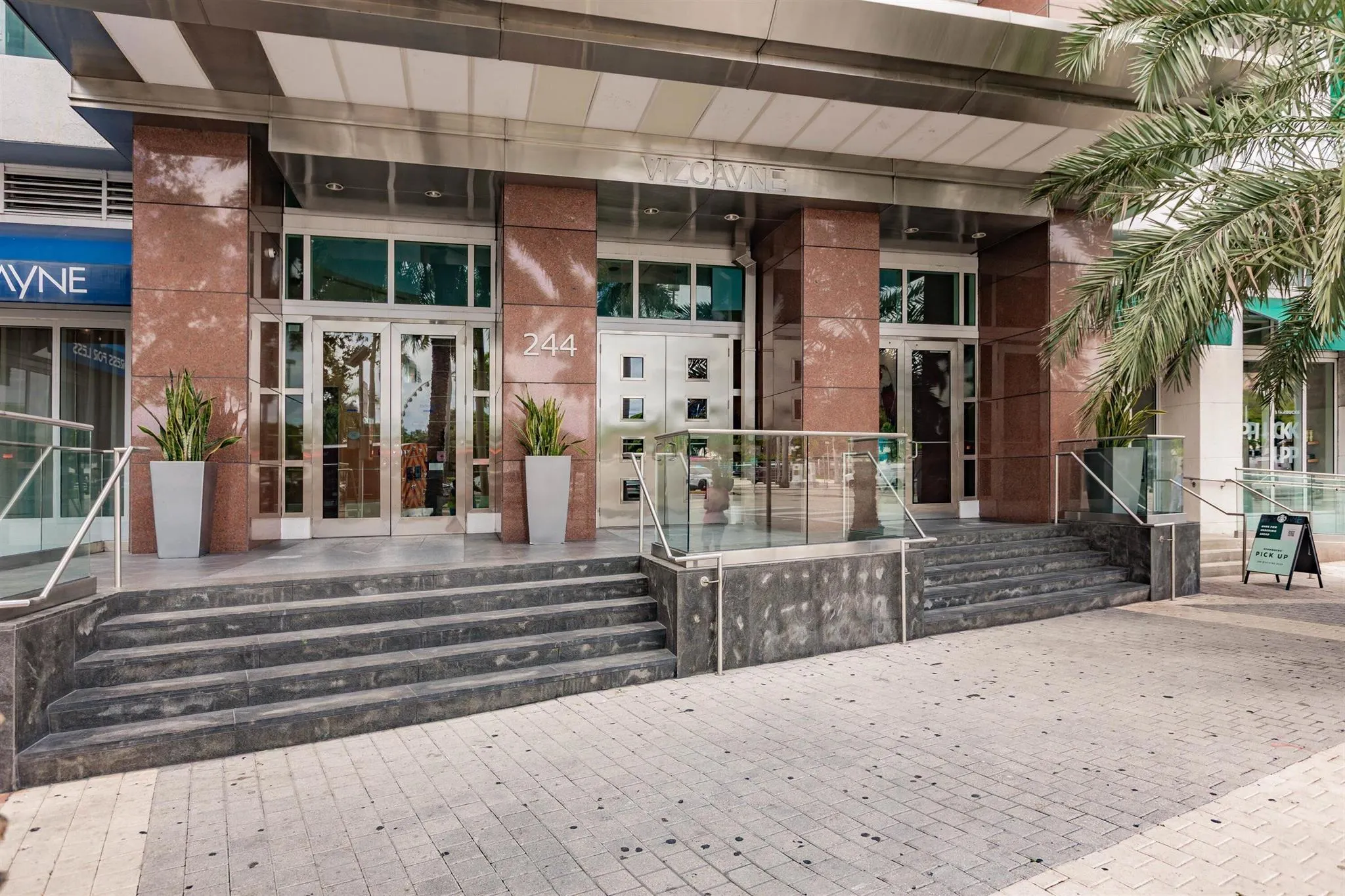 244 Biscayne Boulevard, #2710