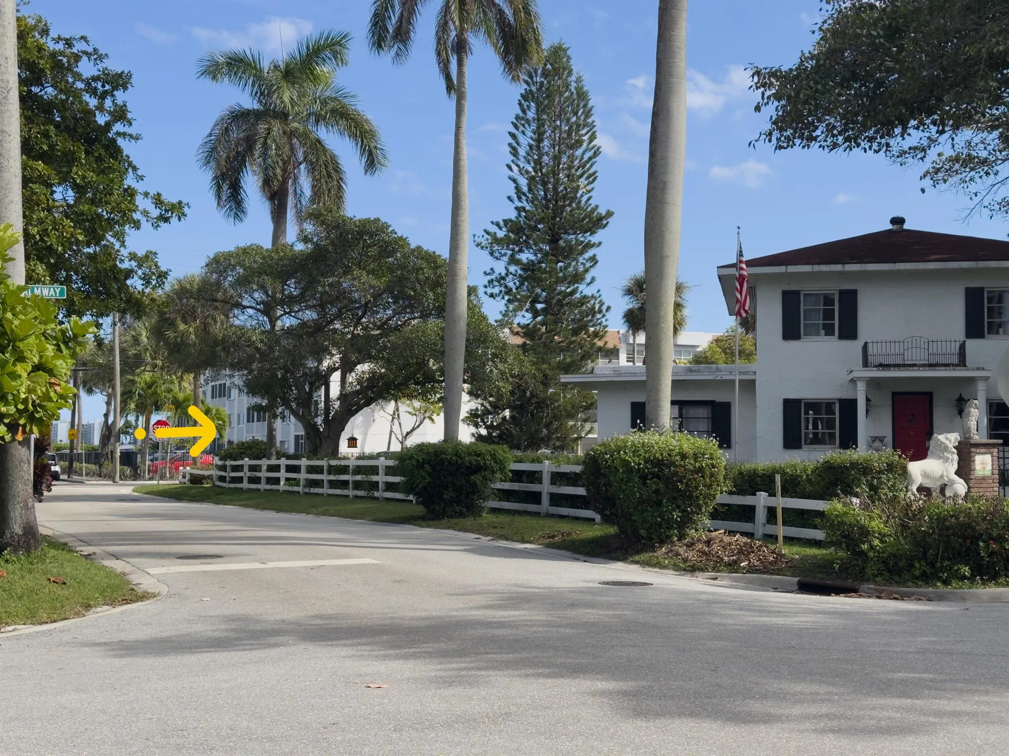 1502 S Lakeside Drive, #410