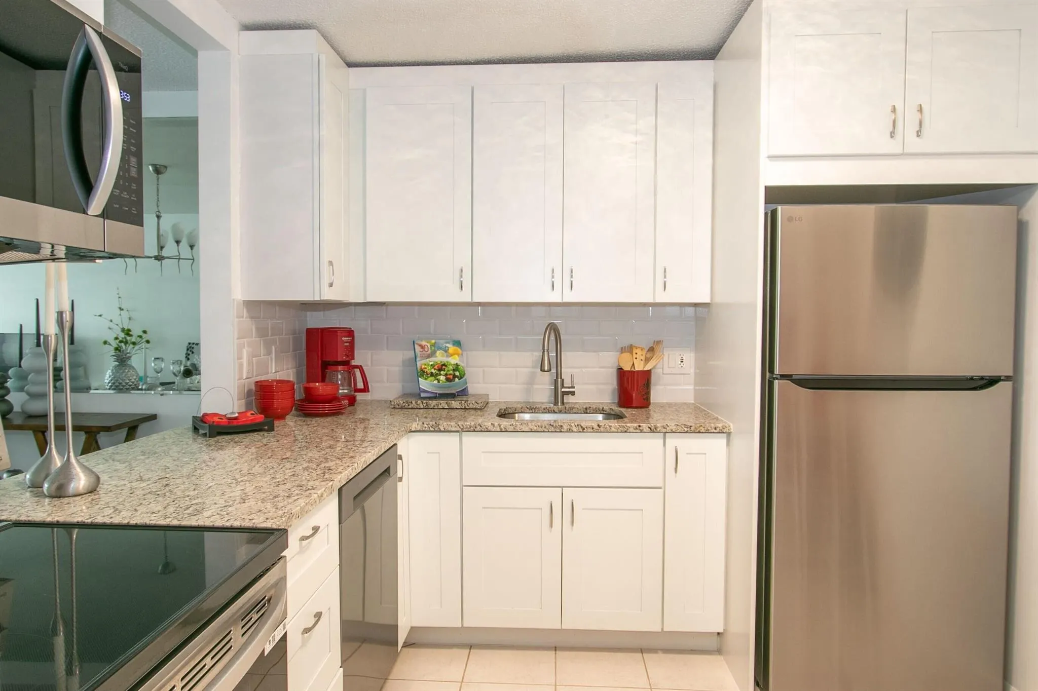 1502 S Lakeside Drive, #410