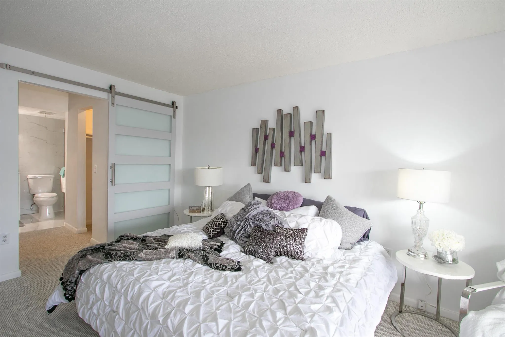 1502 S Lakeside Drive, #410
