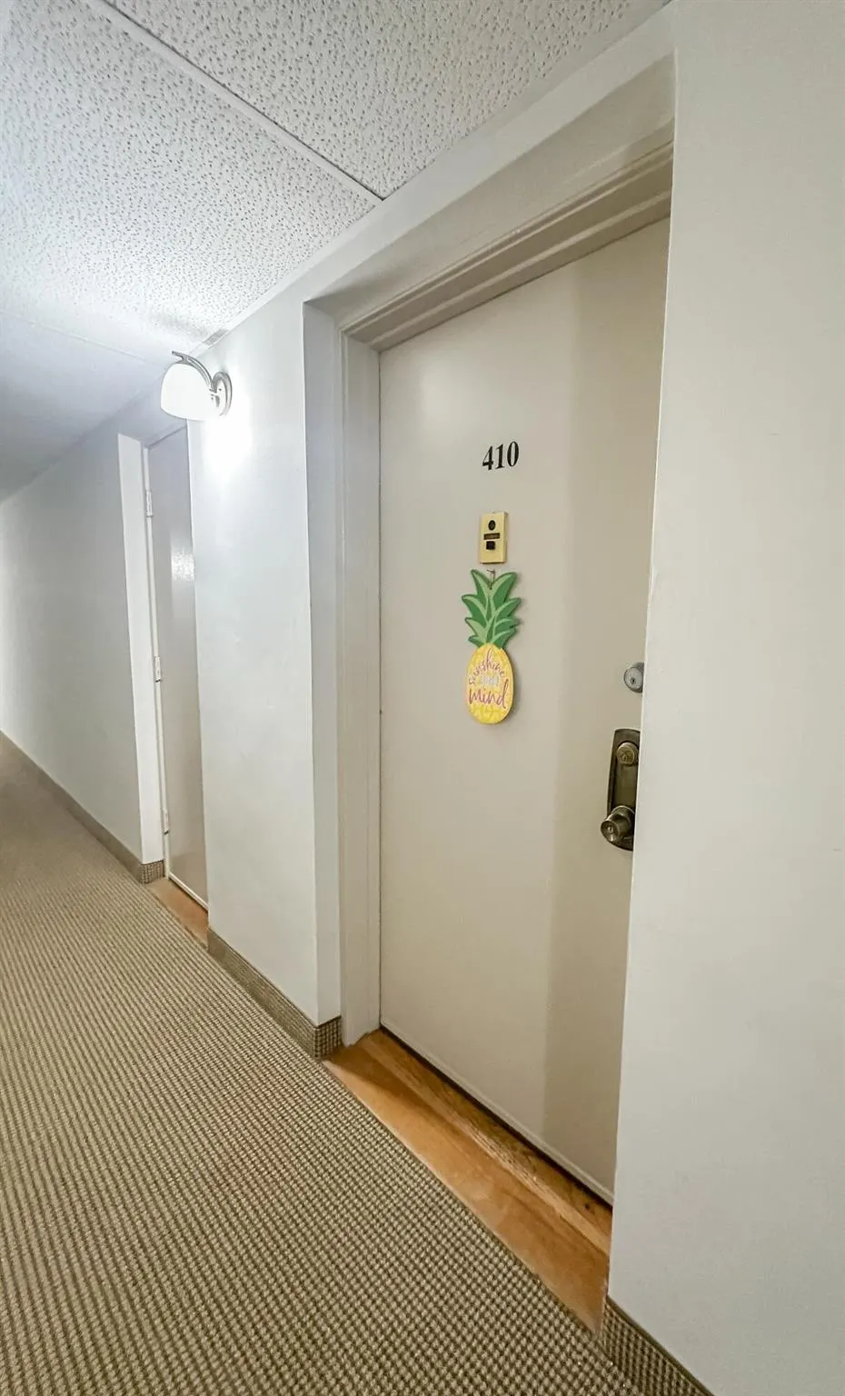 1502 S Lakeside Drive, #410