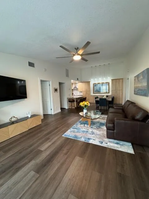 8195 SE Croft Circle, #H-5