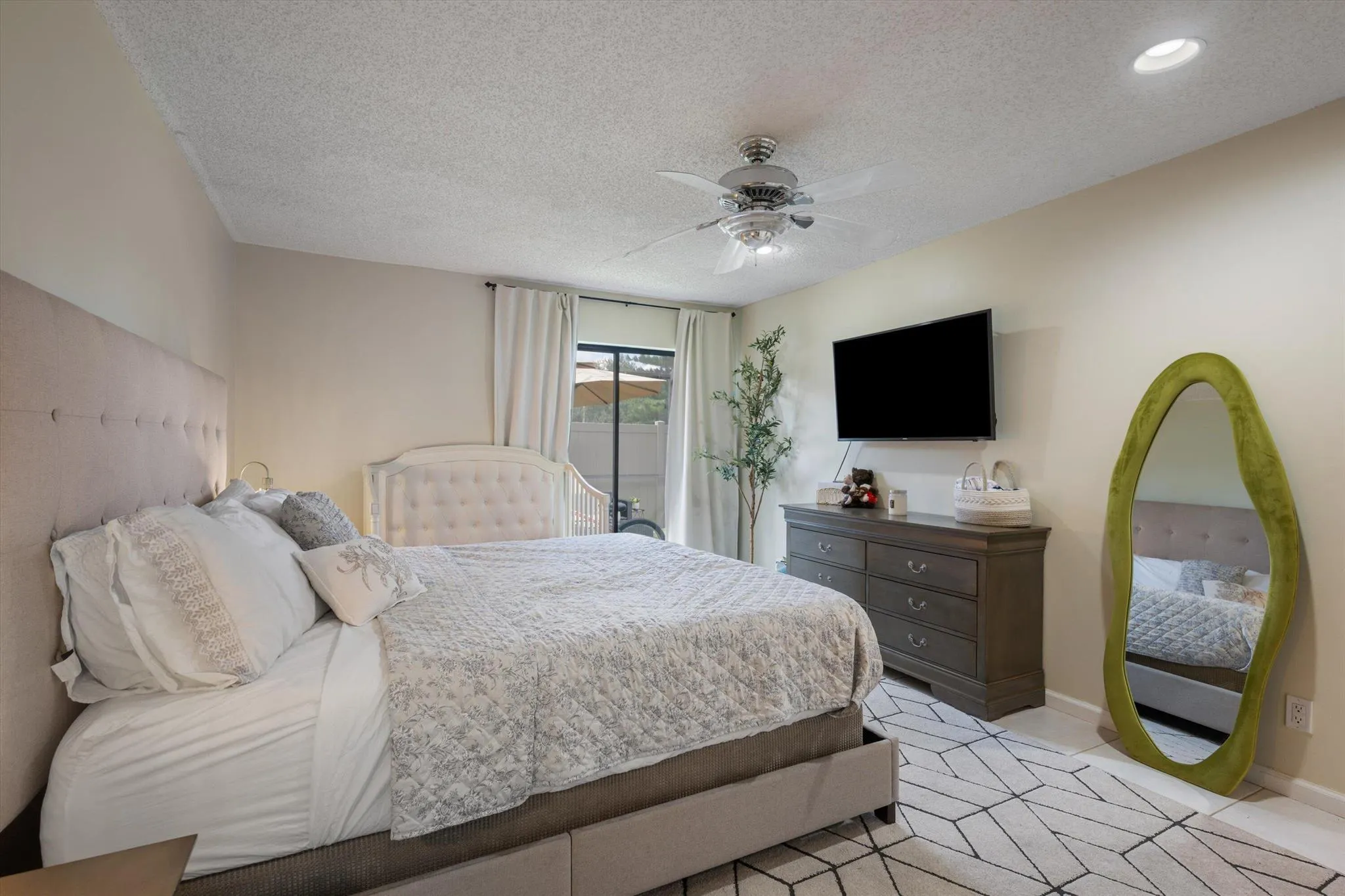 4475 Willow Pond Road, #B