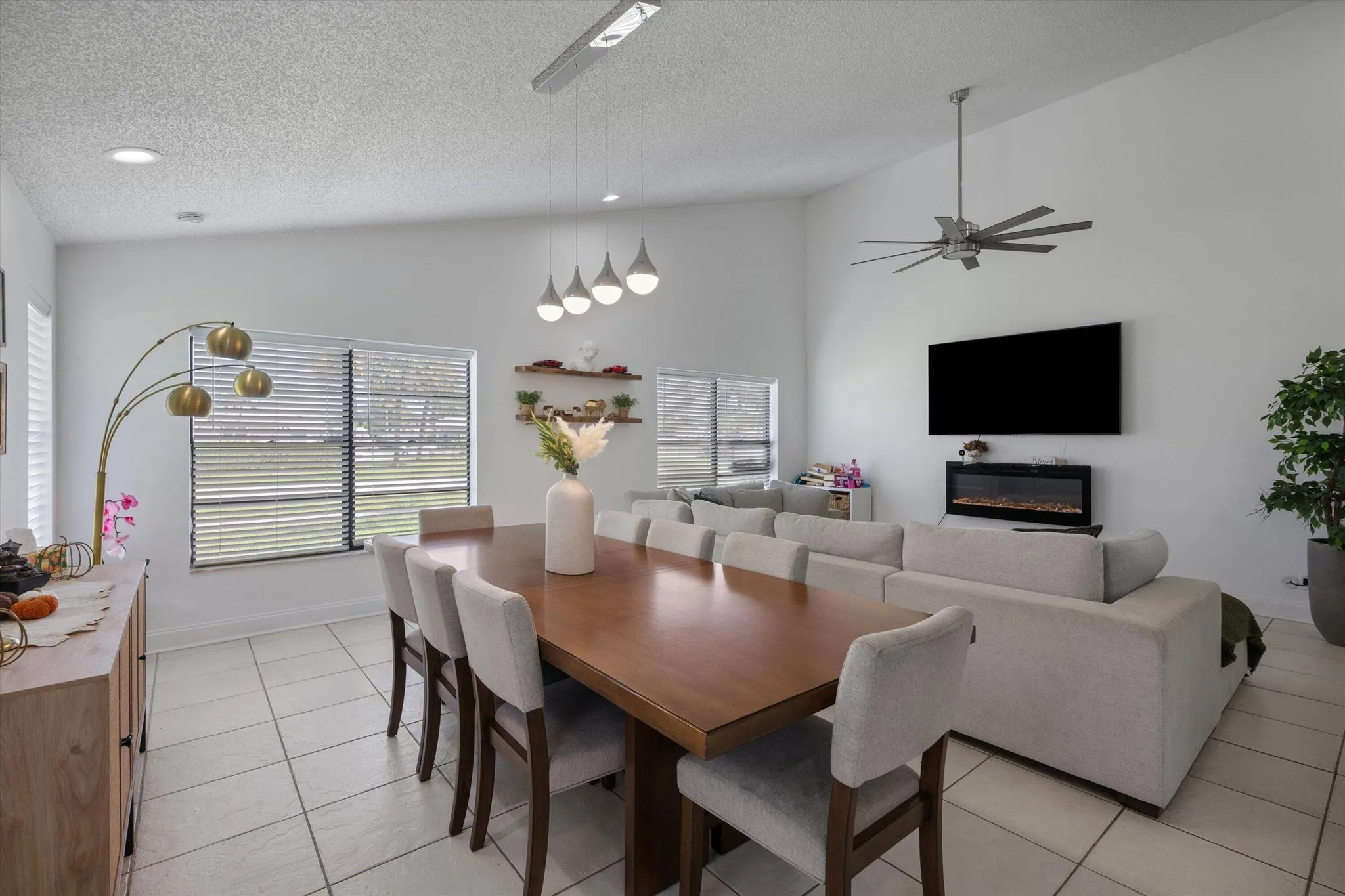 4475 Willow Pond Road, #B