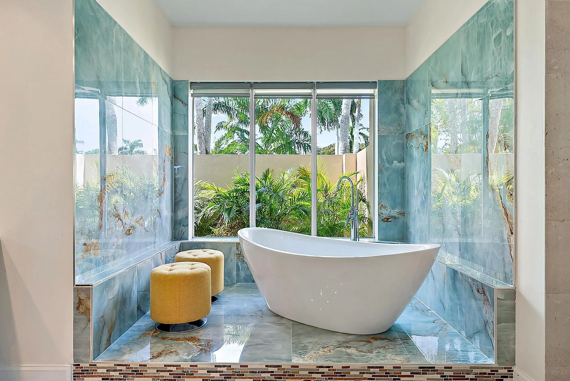8470 Egret Lakes Lane