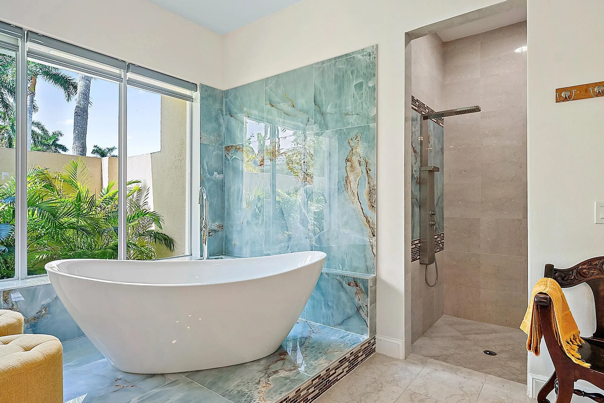 8470 Egret Lakes Lane