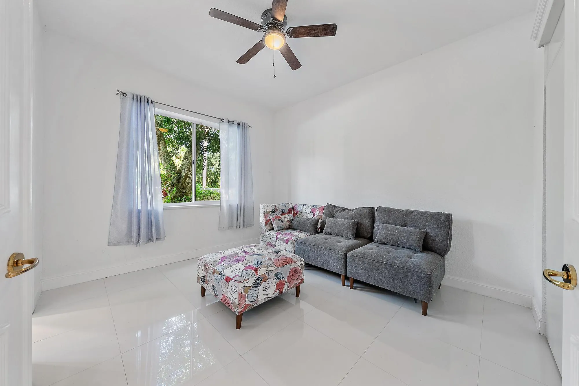 8470 Egret Lakes Lane