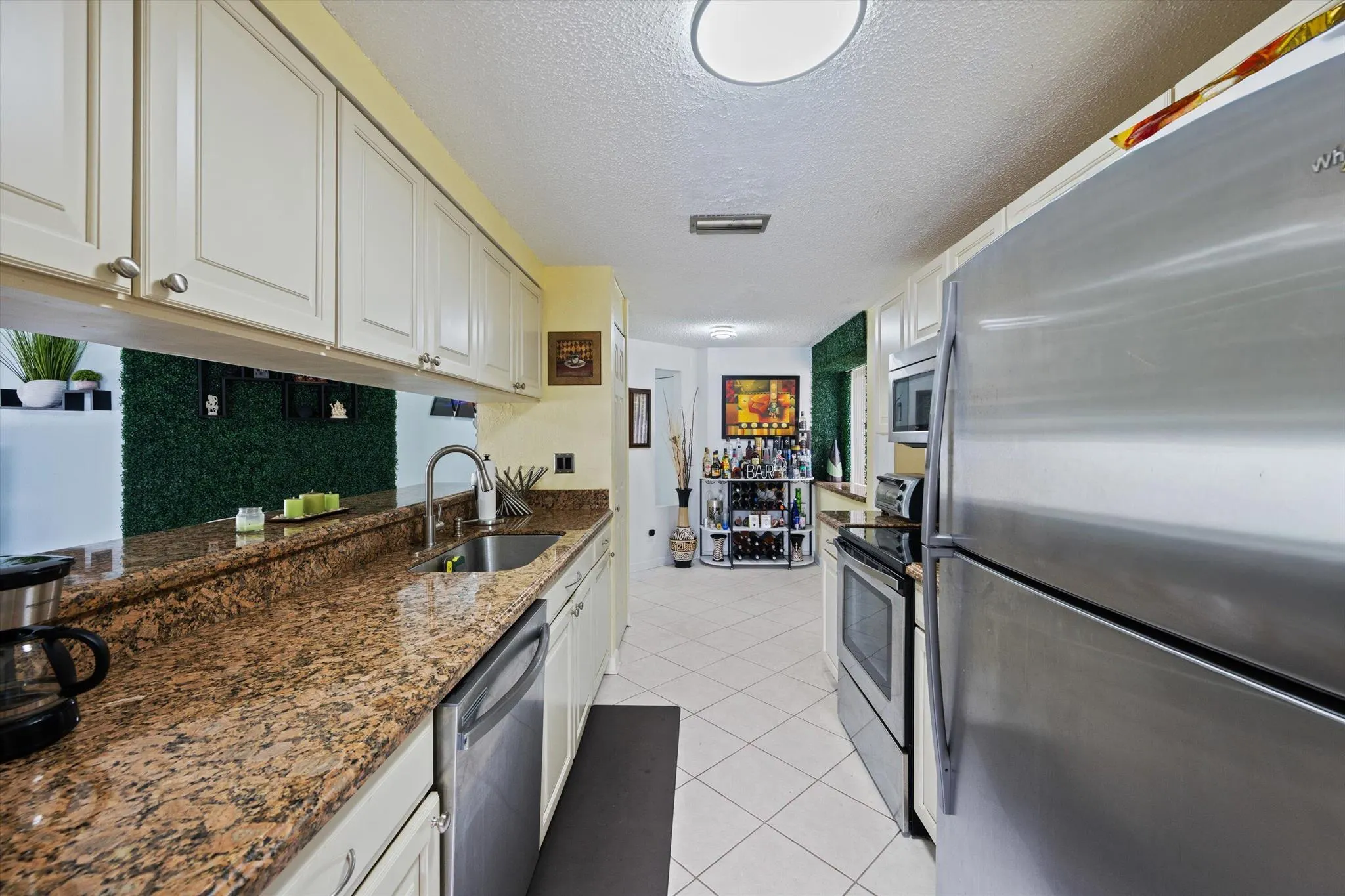 1403 Donwoods Lane