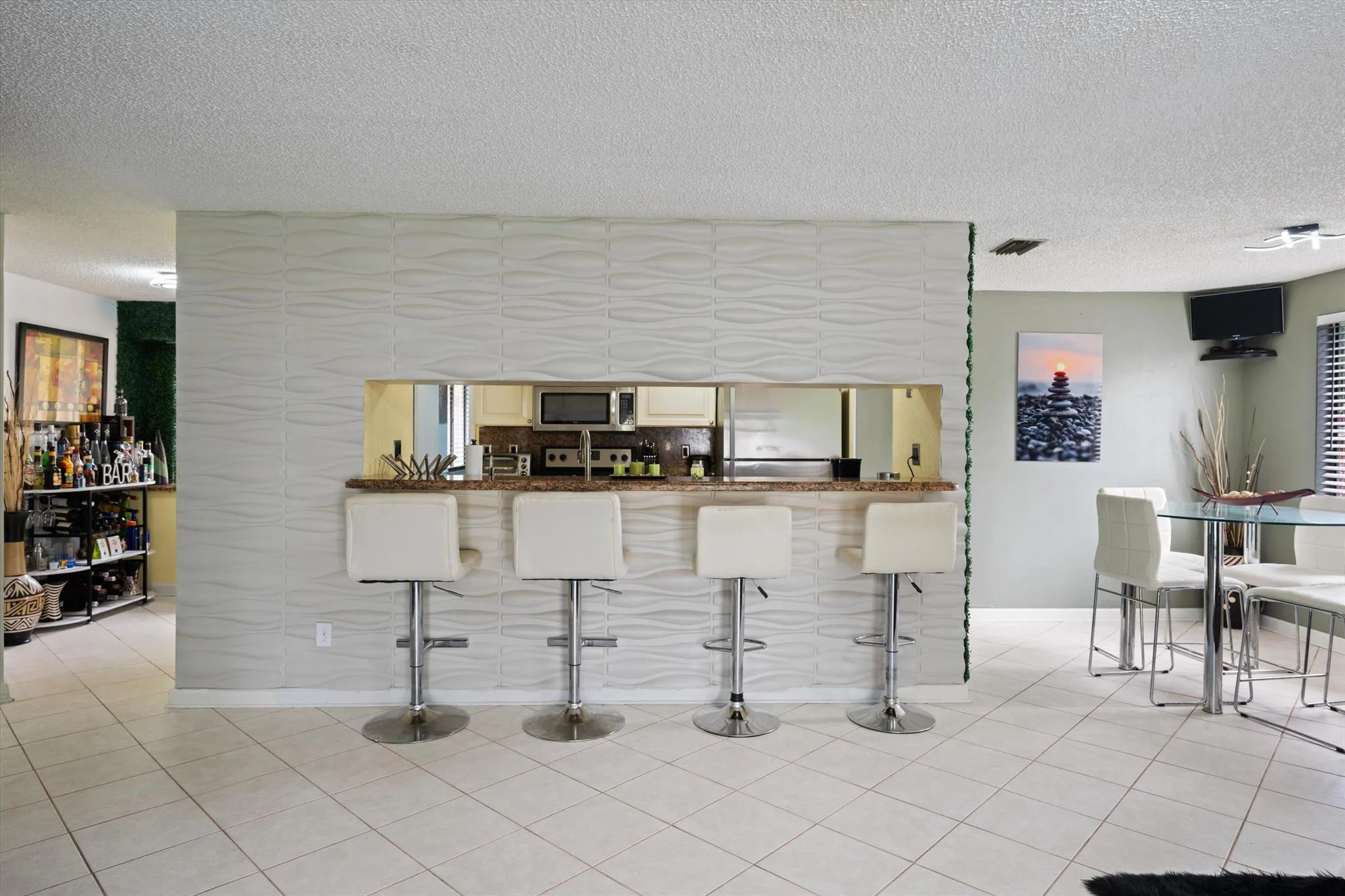 1403 Donwoods Lane