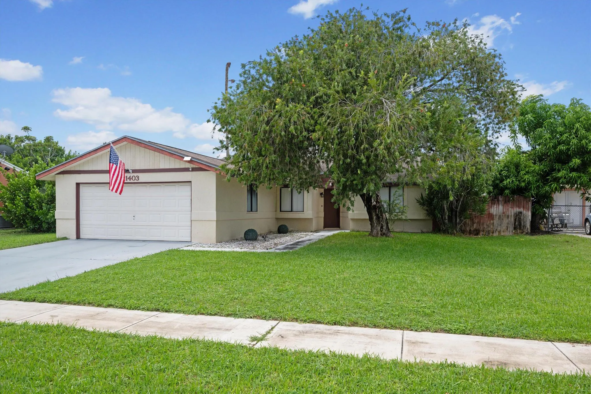 1403 Donwoods Lane