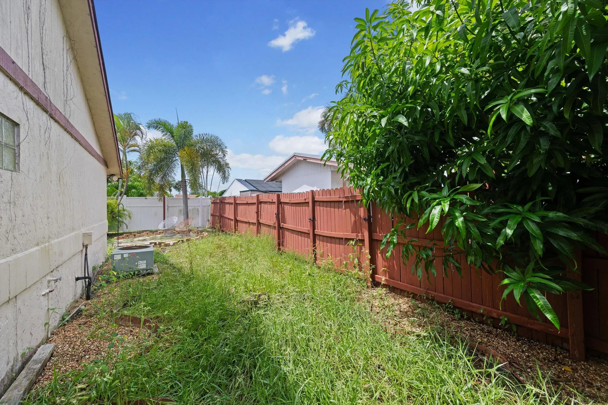 1403 Donwoods Lane