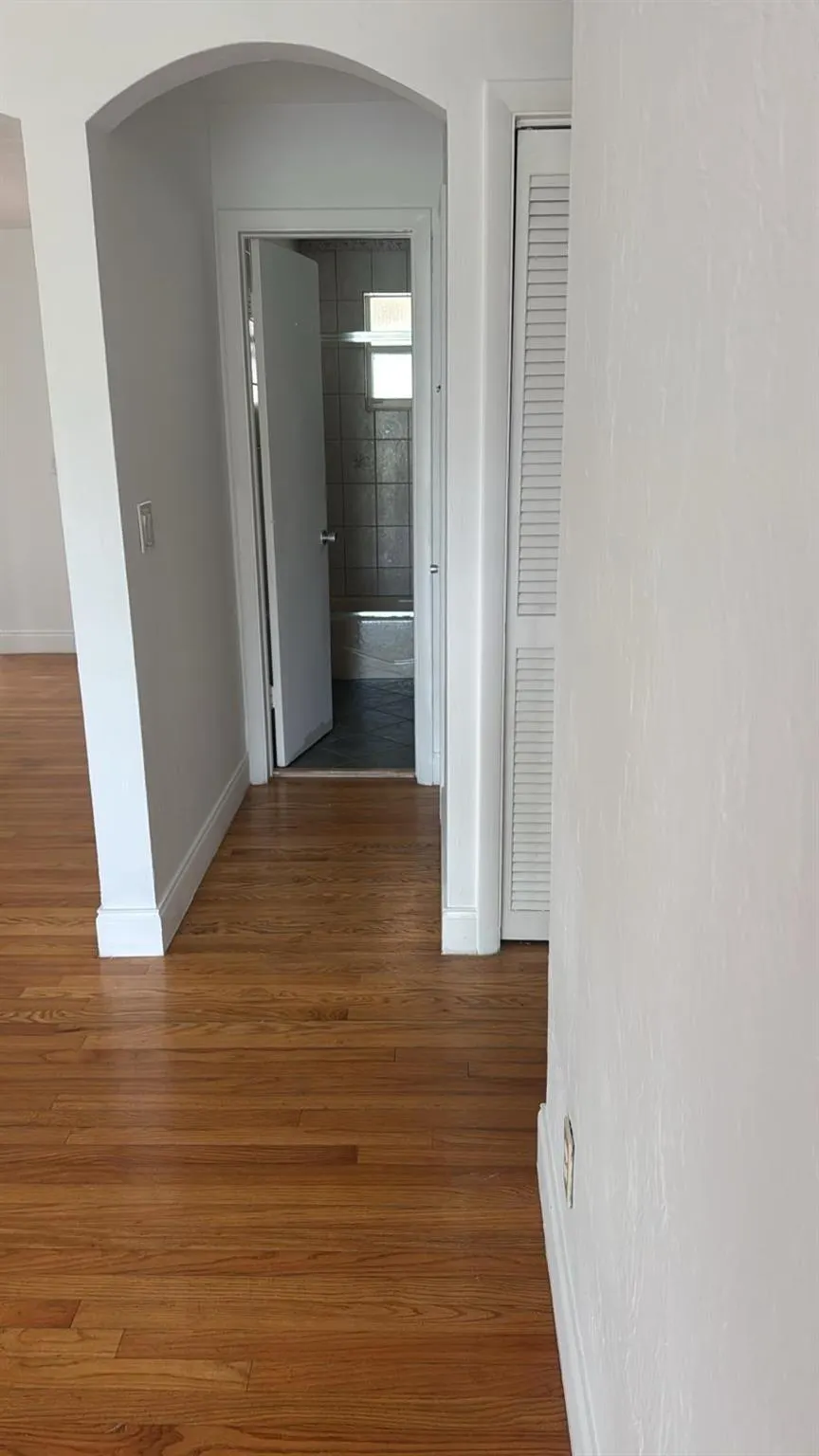 117 SE 4th Avenue