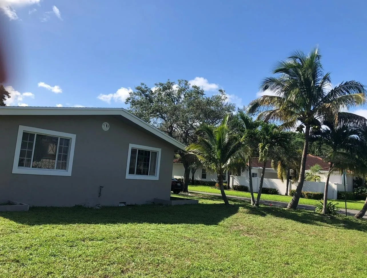 117 SE 4th Avenue