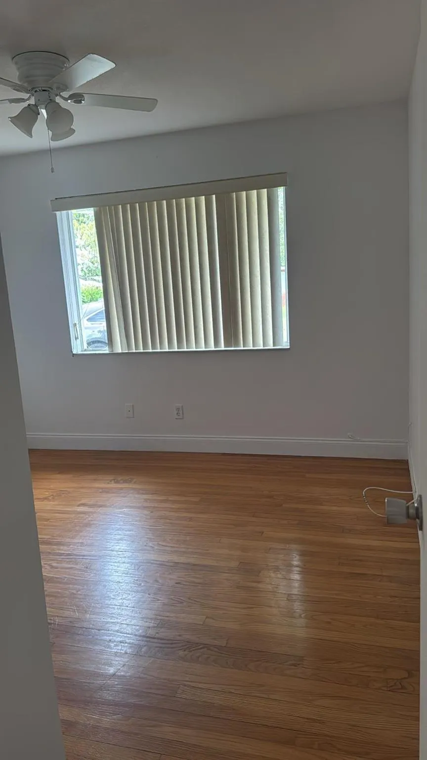 117 SE 4th Avenue