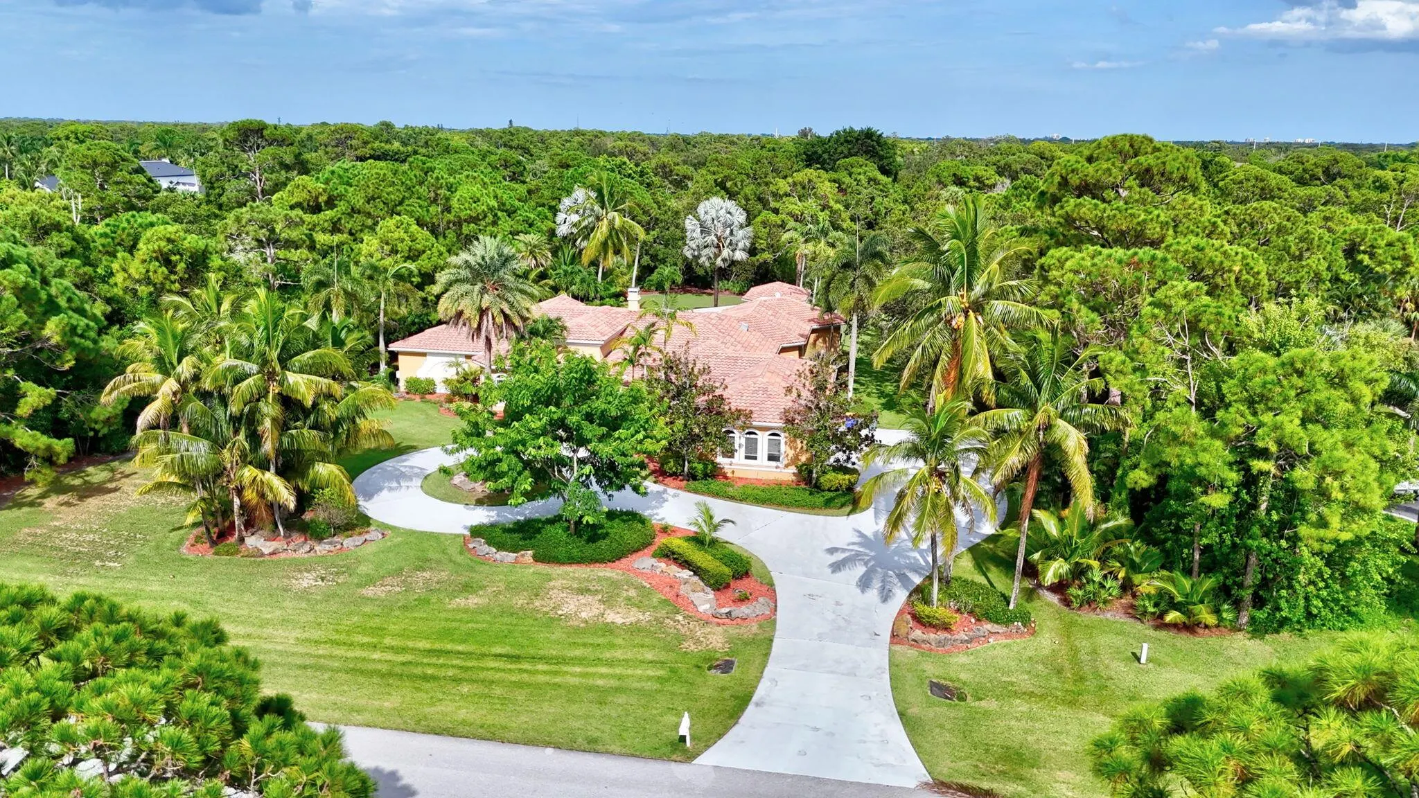 7934 SE Country Estates Way