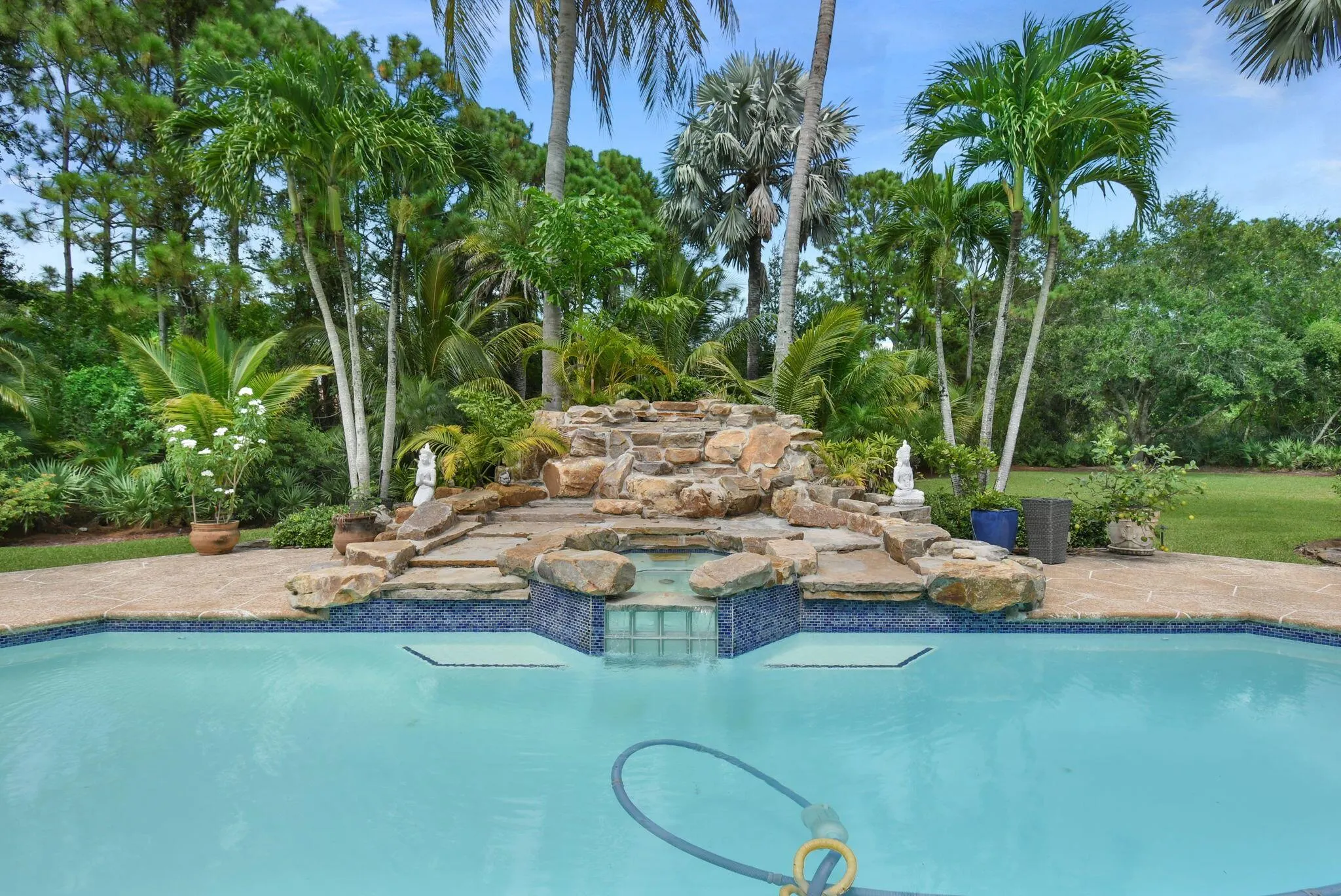 7934 SE Country Estates Way