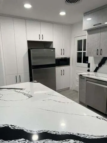 291 E Boca Raton Road