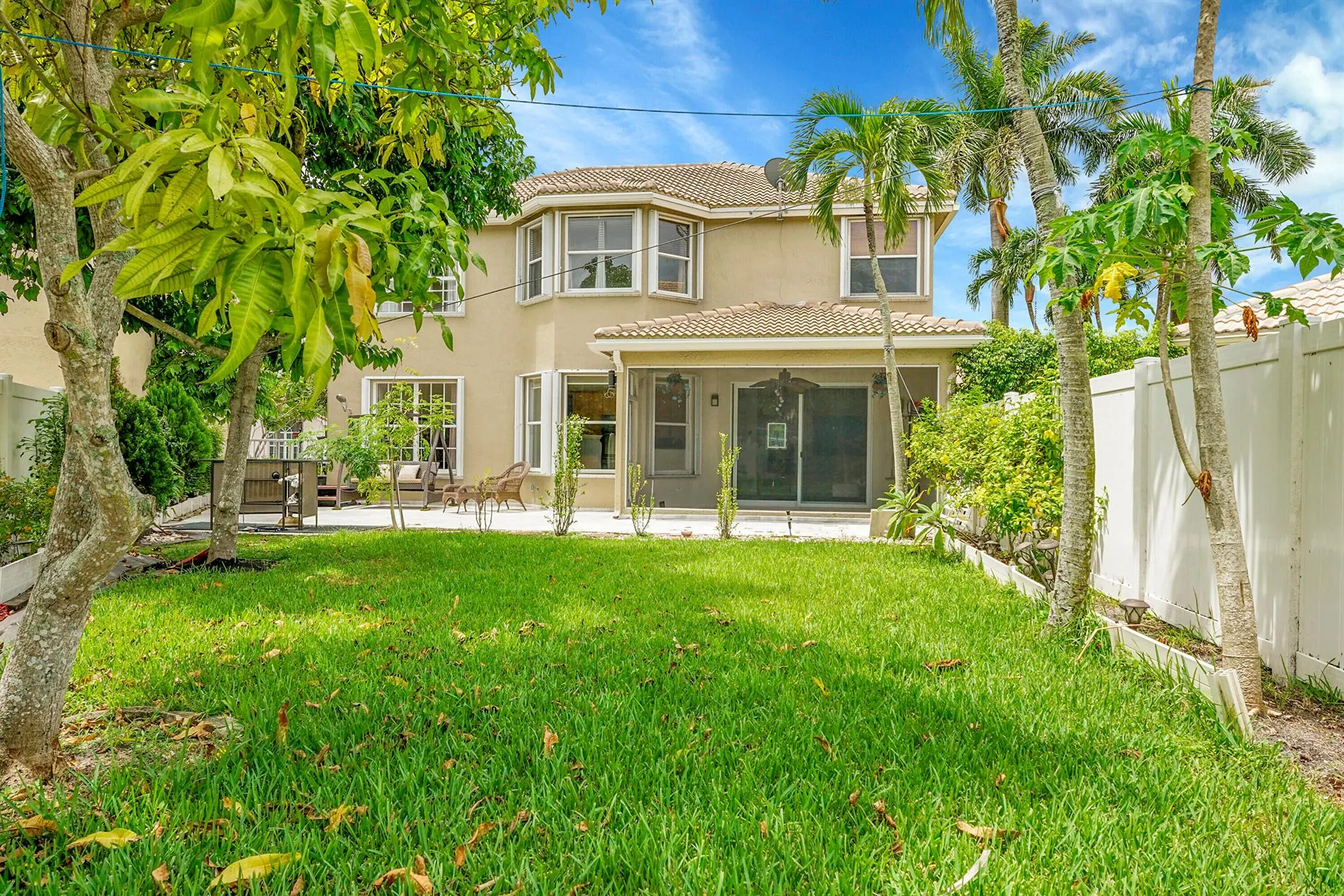 3354 W Greenview Terrace W