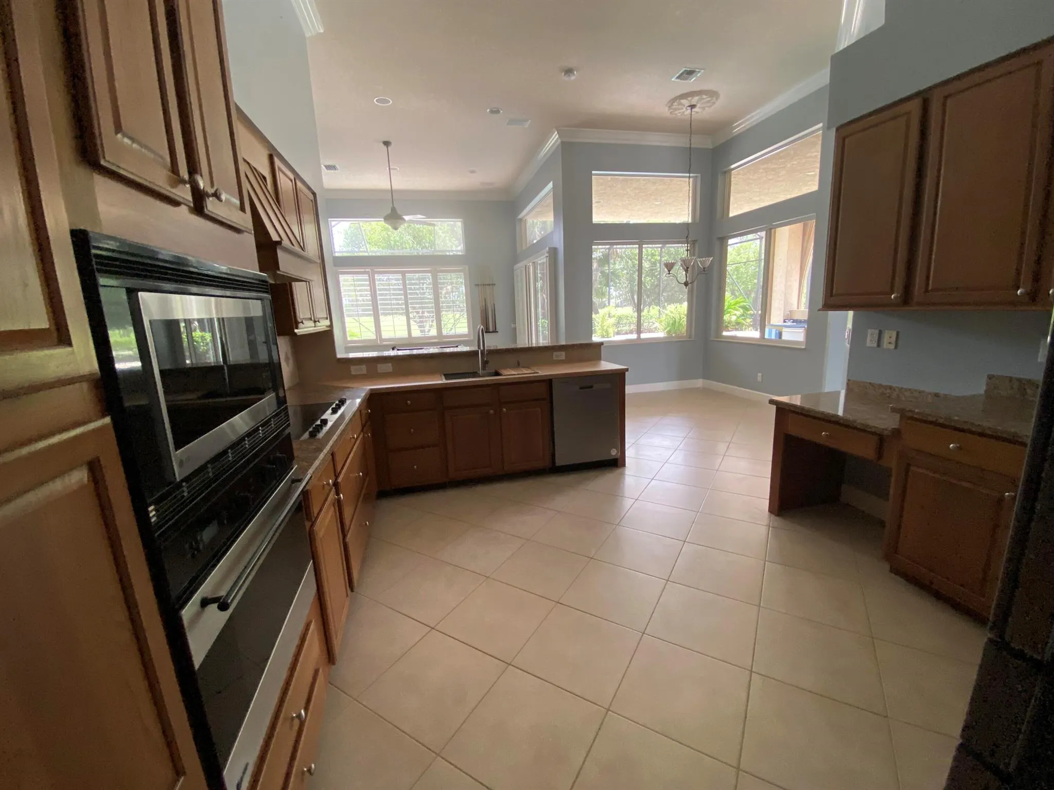 8104 Kiawah Trace