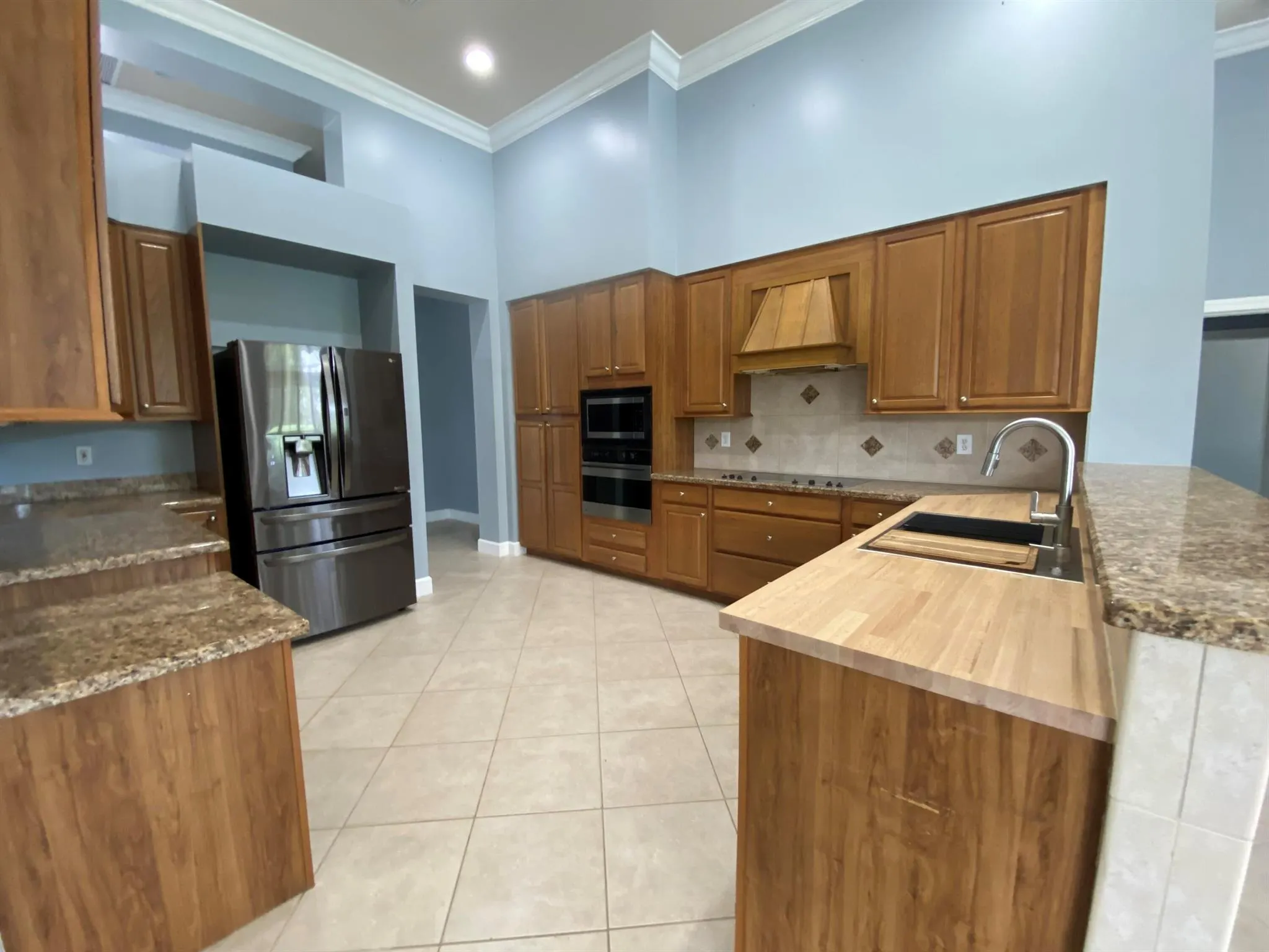 8104 Kiawah Trace
