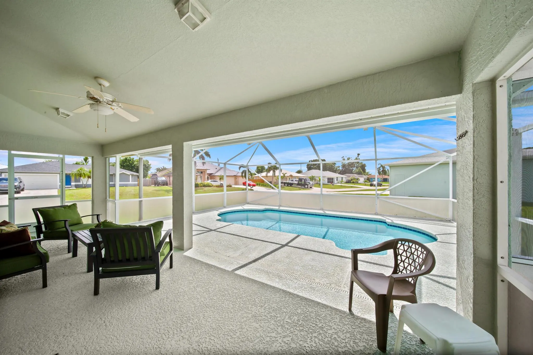 350 SW Alcan Drive