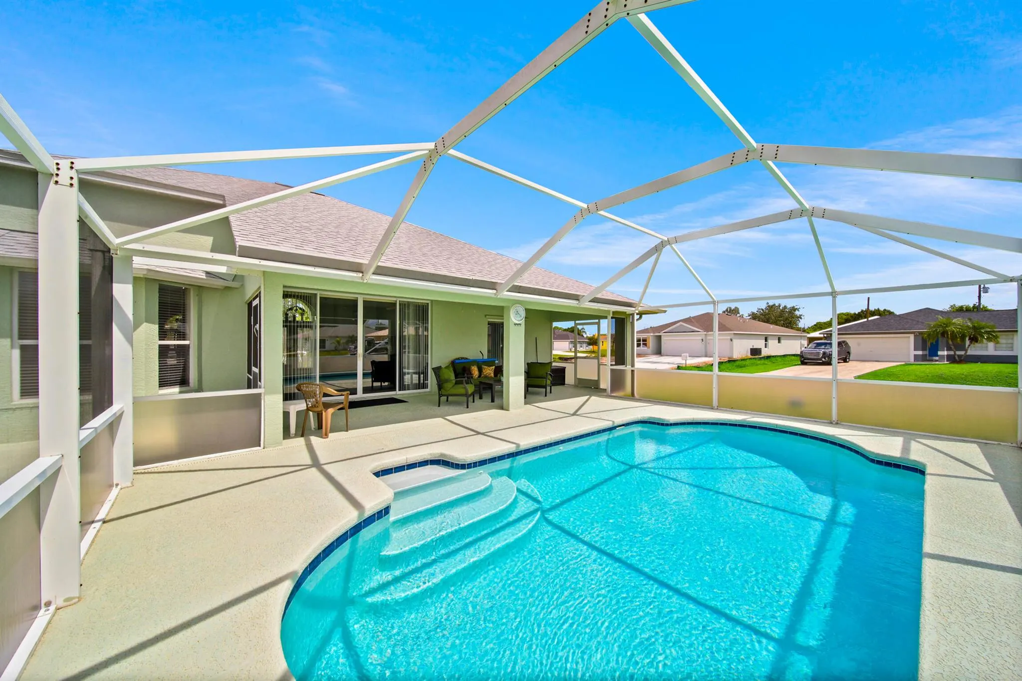 350 SW Alcan Drive