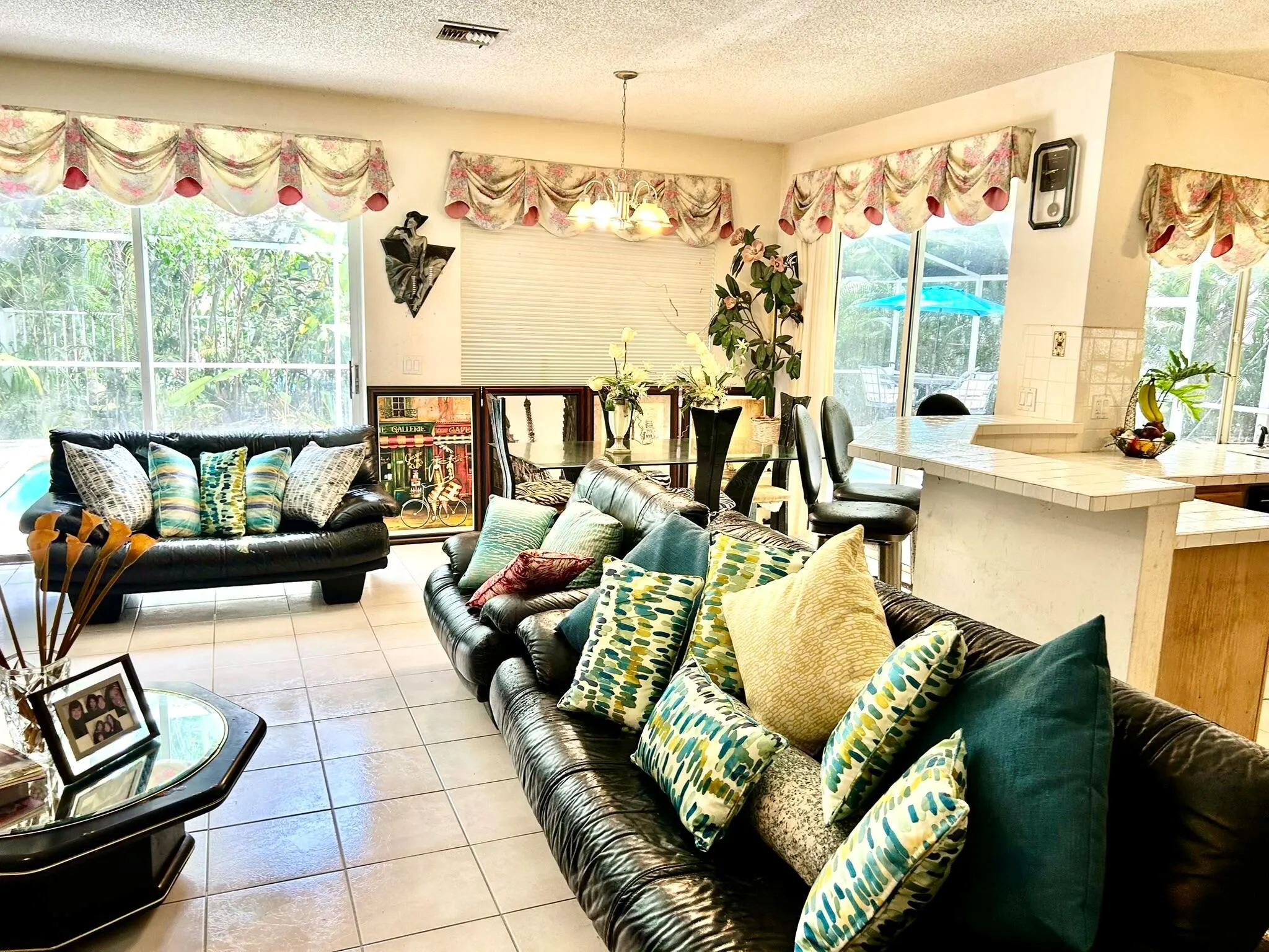 11011 Minneapolis Drive
