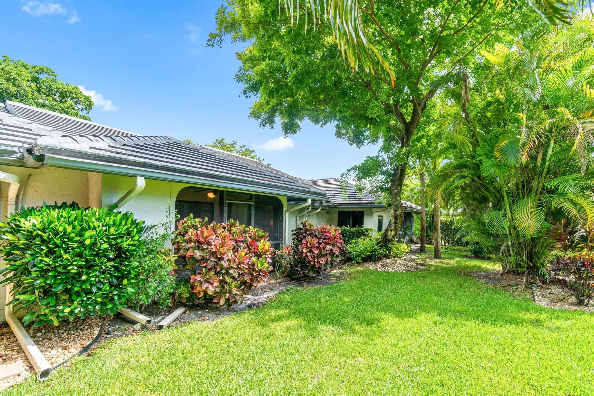 10059 Laurelwood Place
