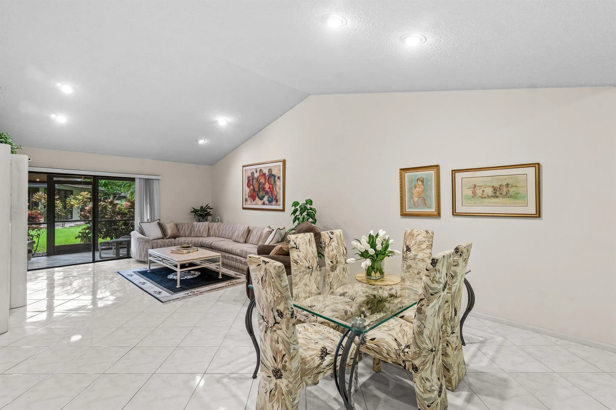 10059 Laurelwood Place