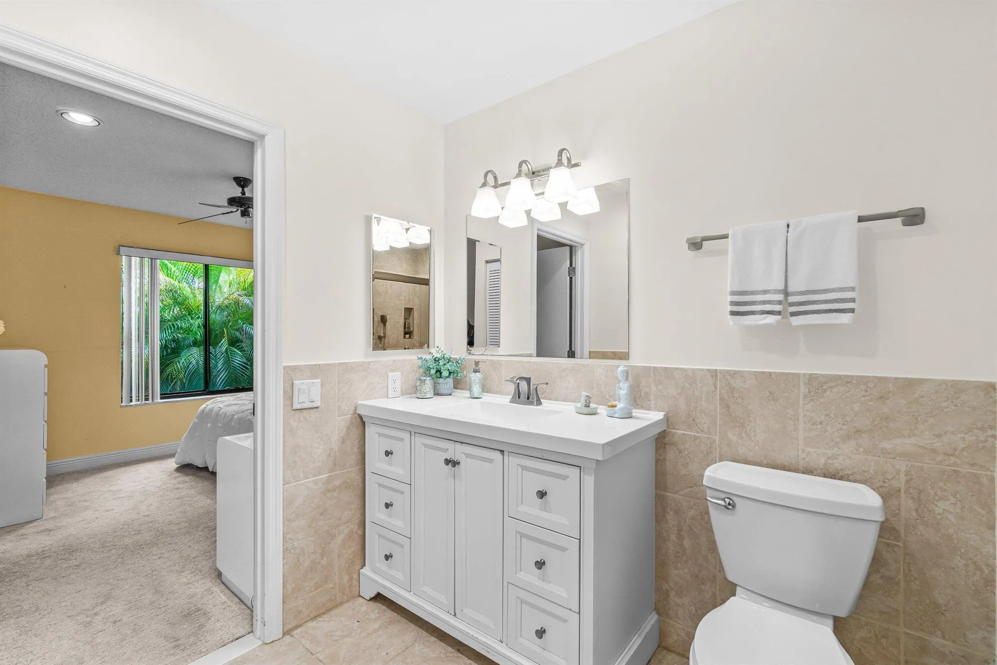 10059 Laurelwood Place