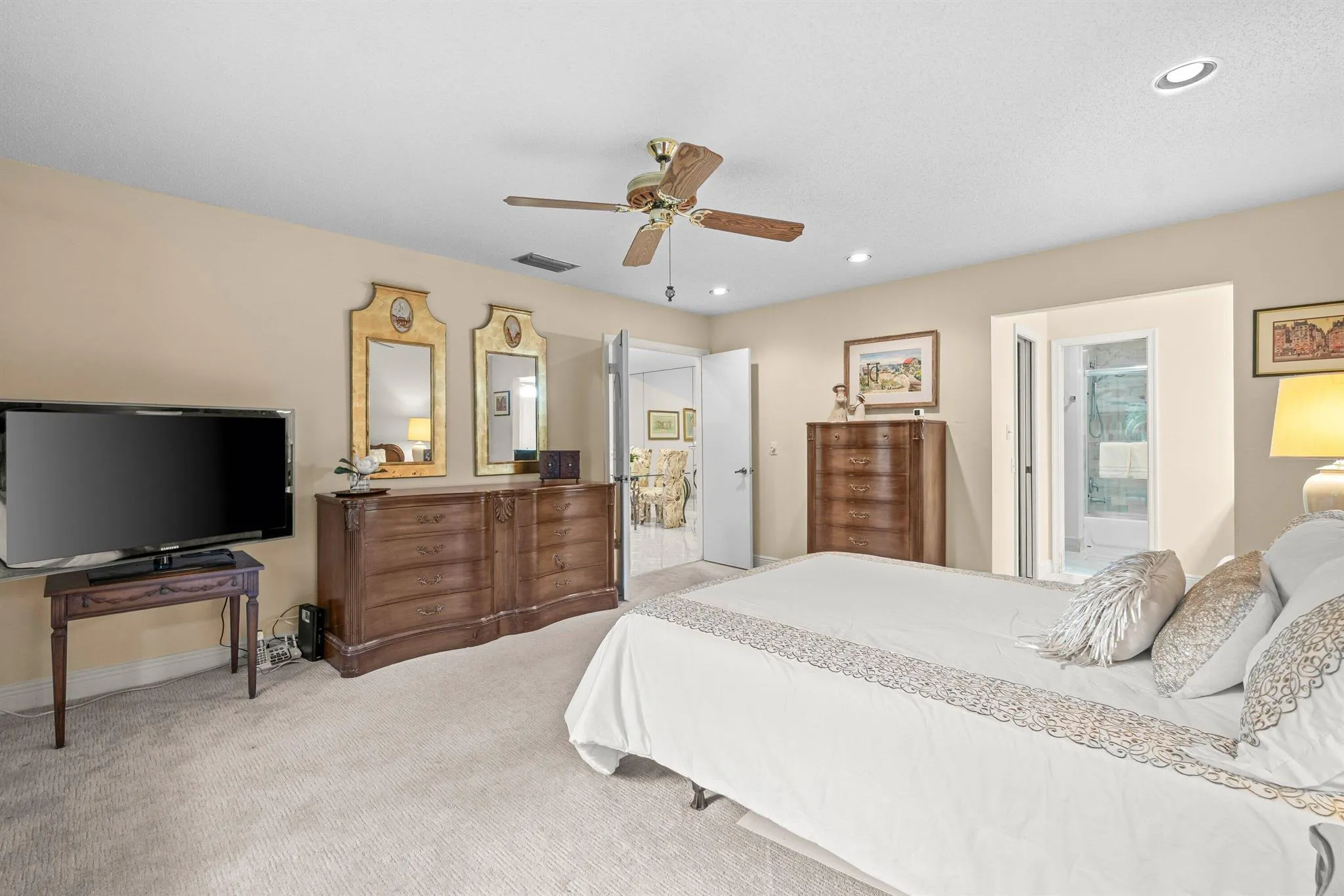 10059 Laurelwood Place