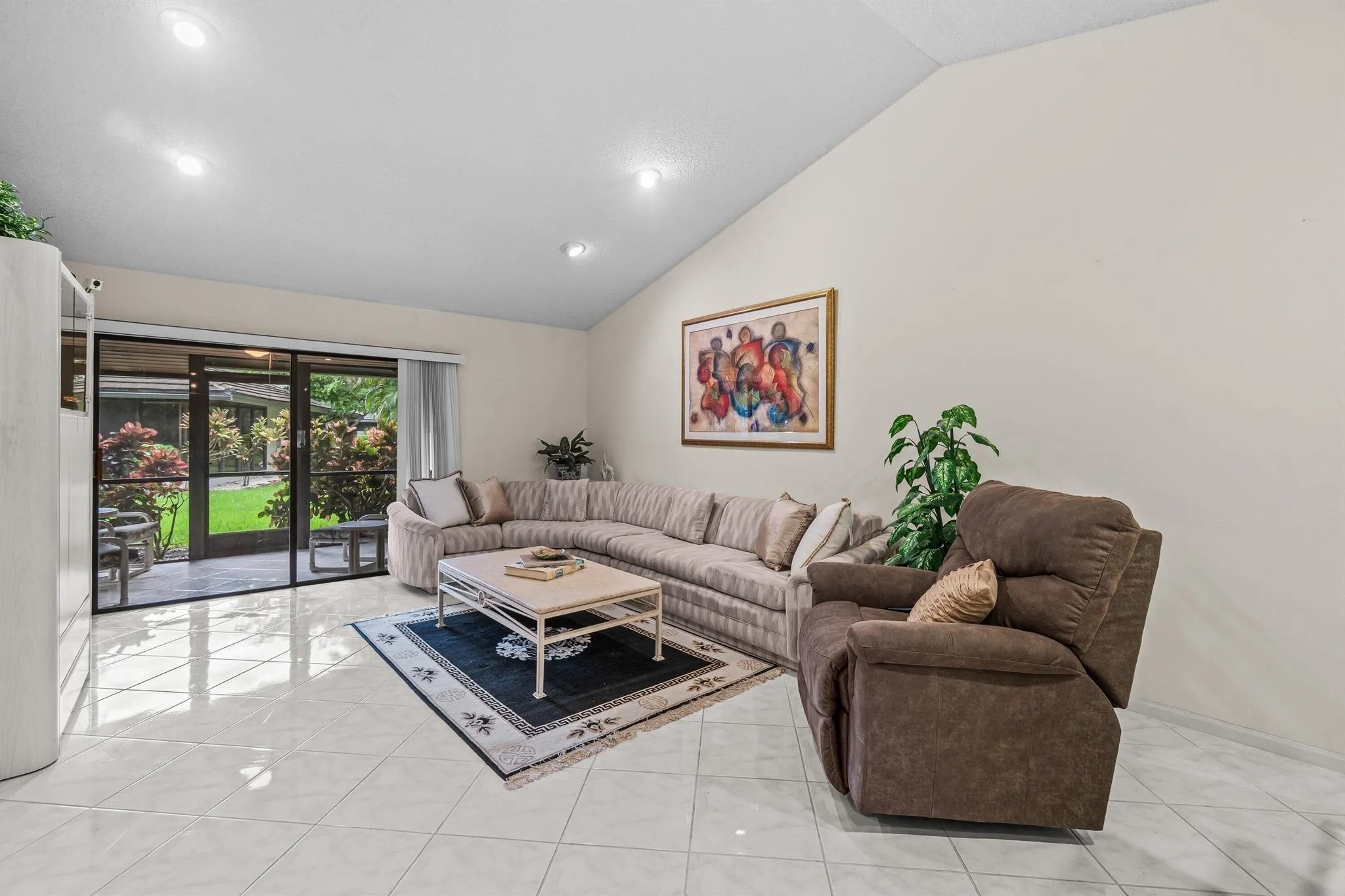 10059 Laurelwood Place