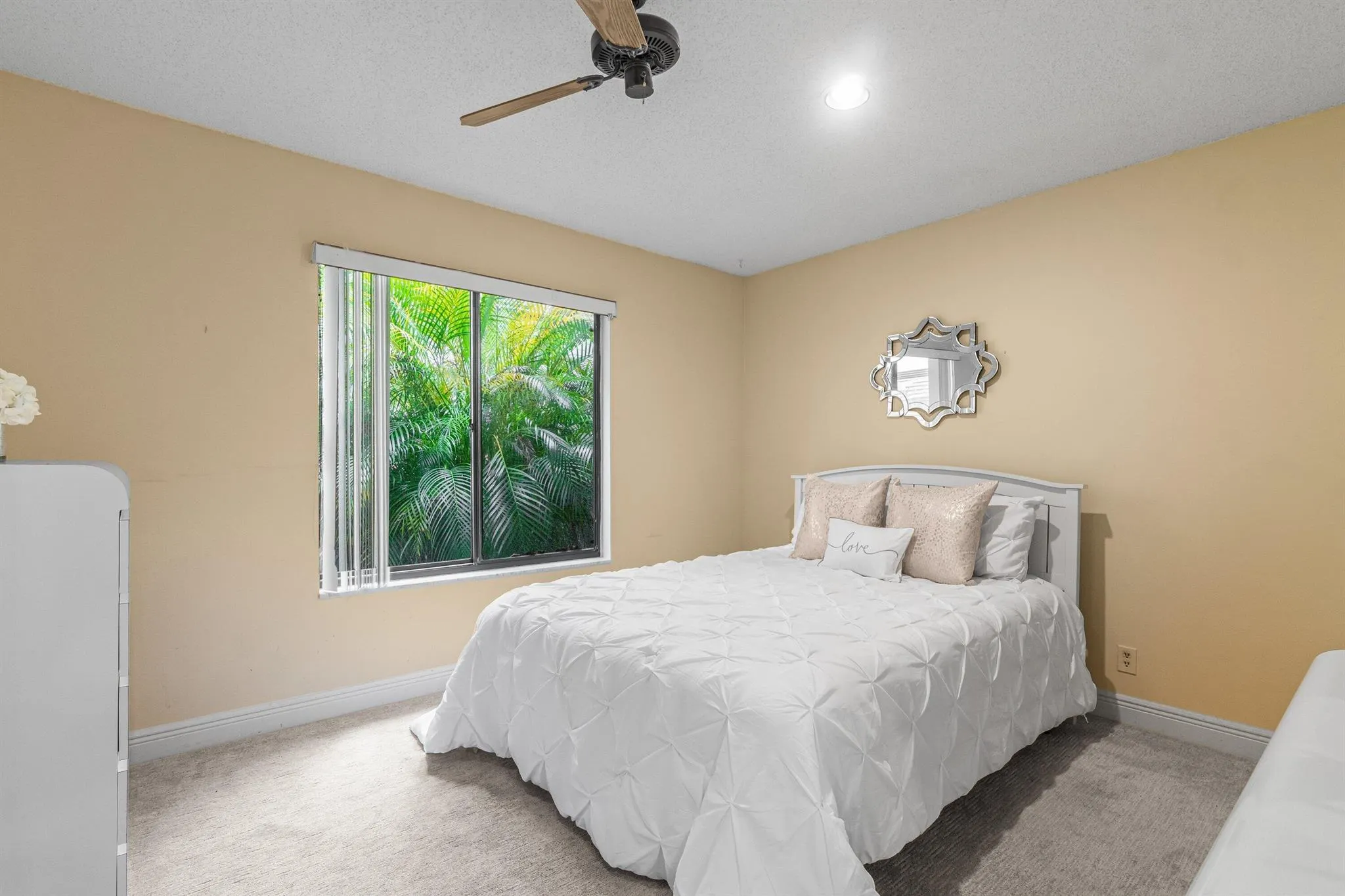 10059 Laurelwood Place