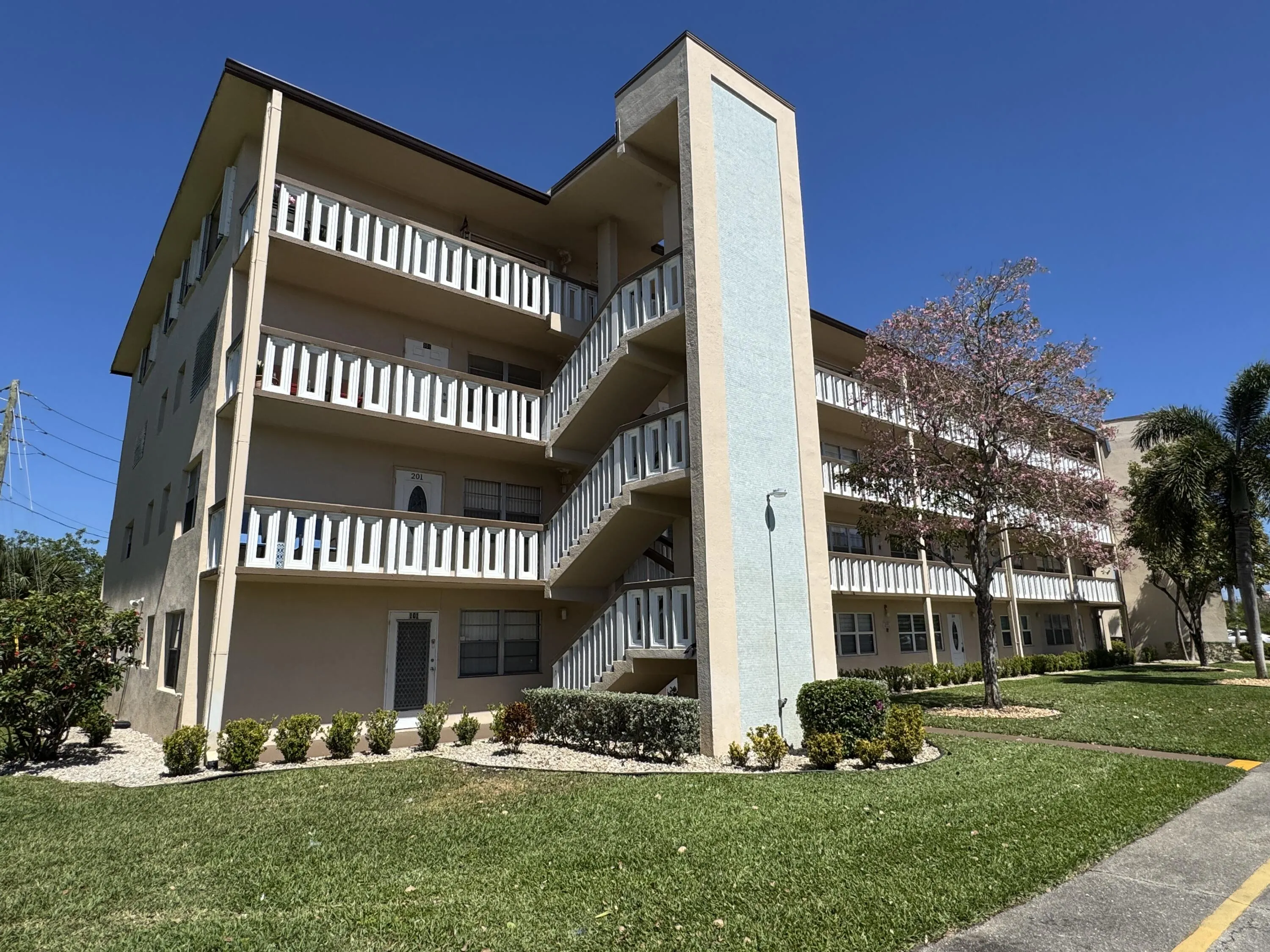 203 Southampton A