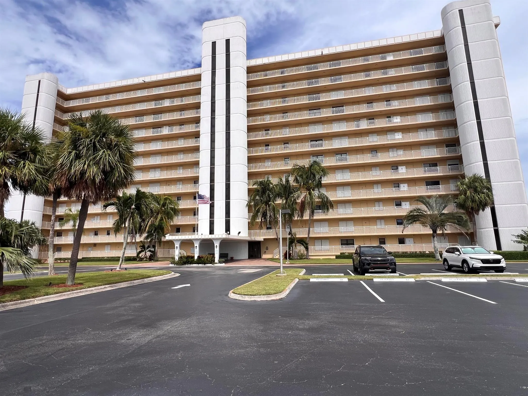 3200 N Highway A1a, #1107