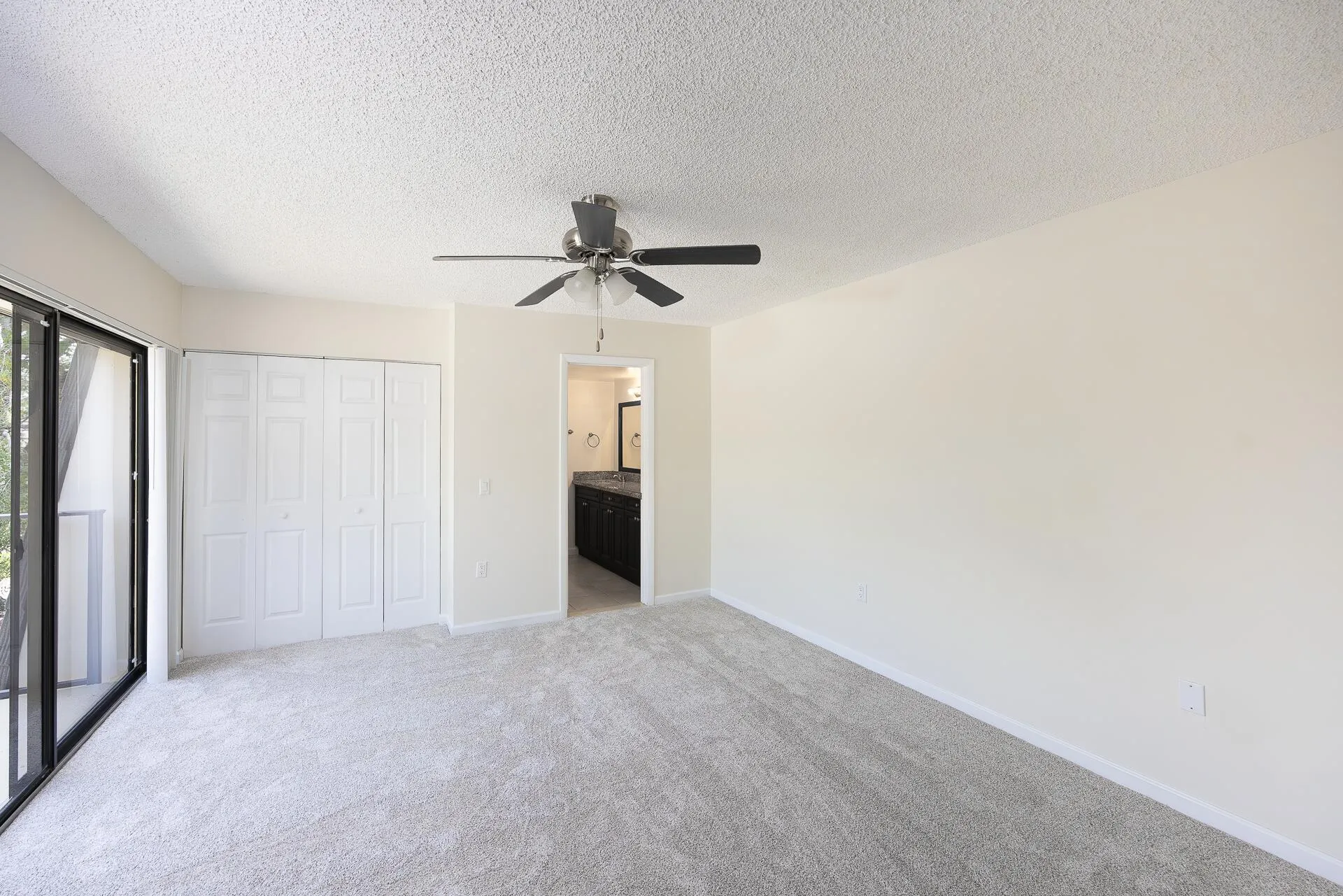 3902 39th Way