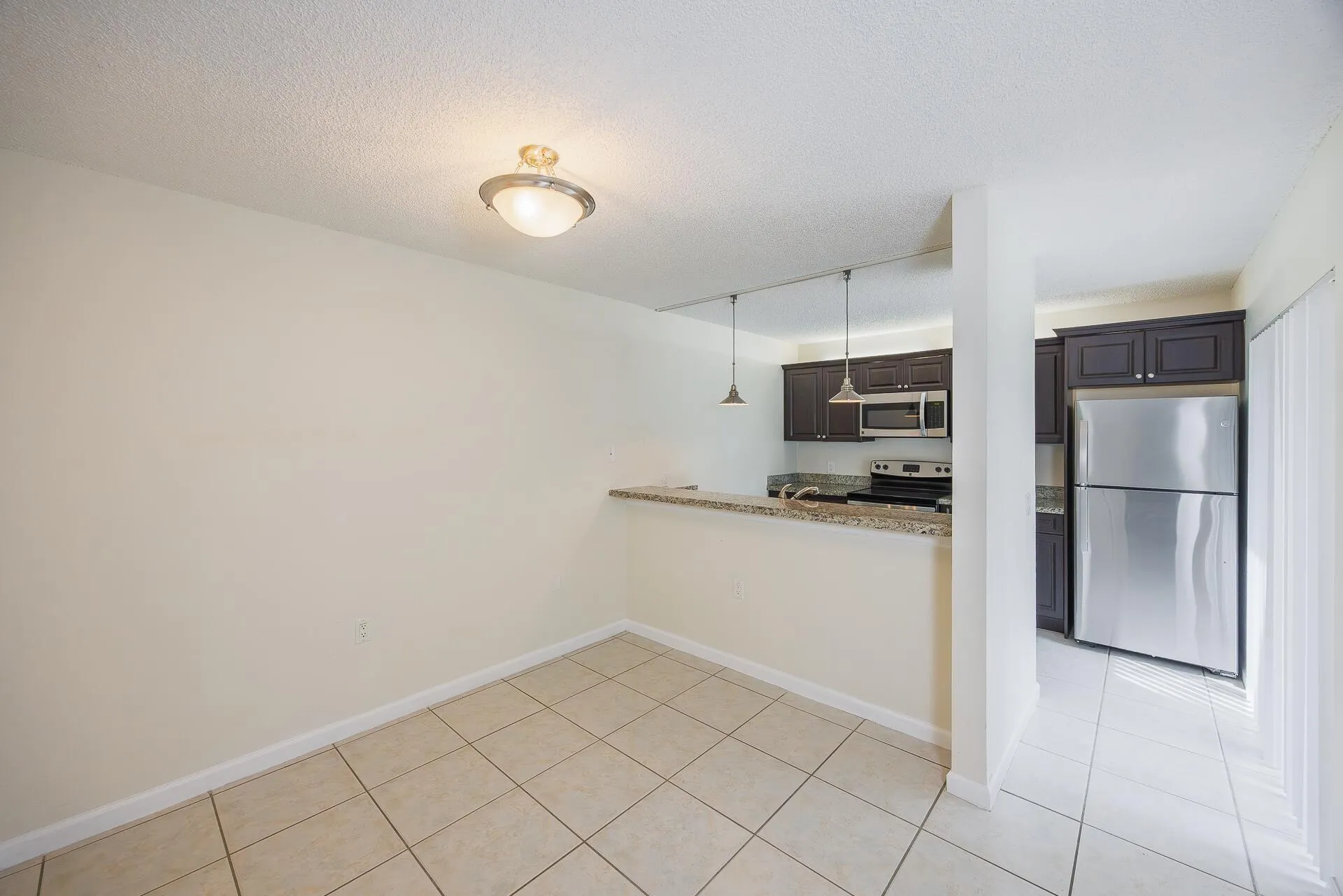 3902 39th Way